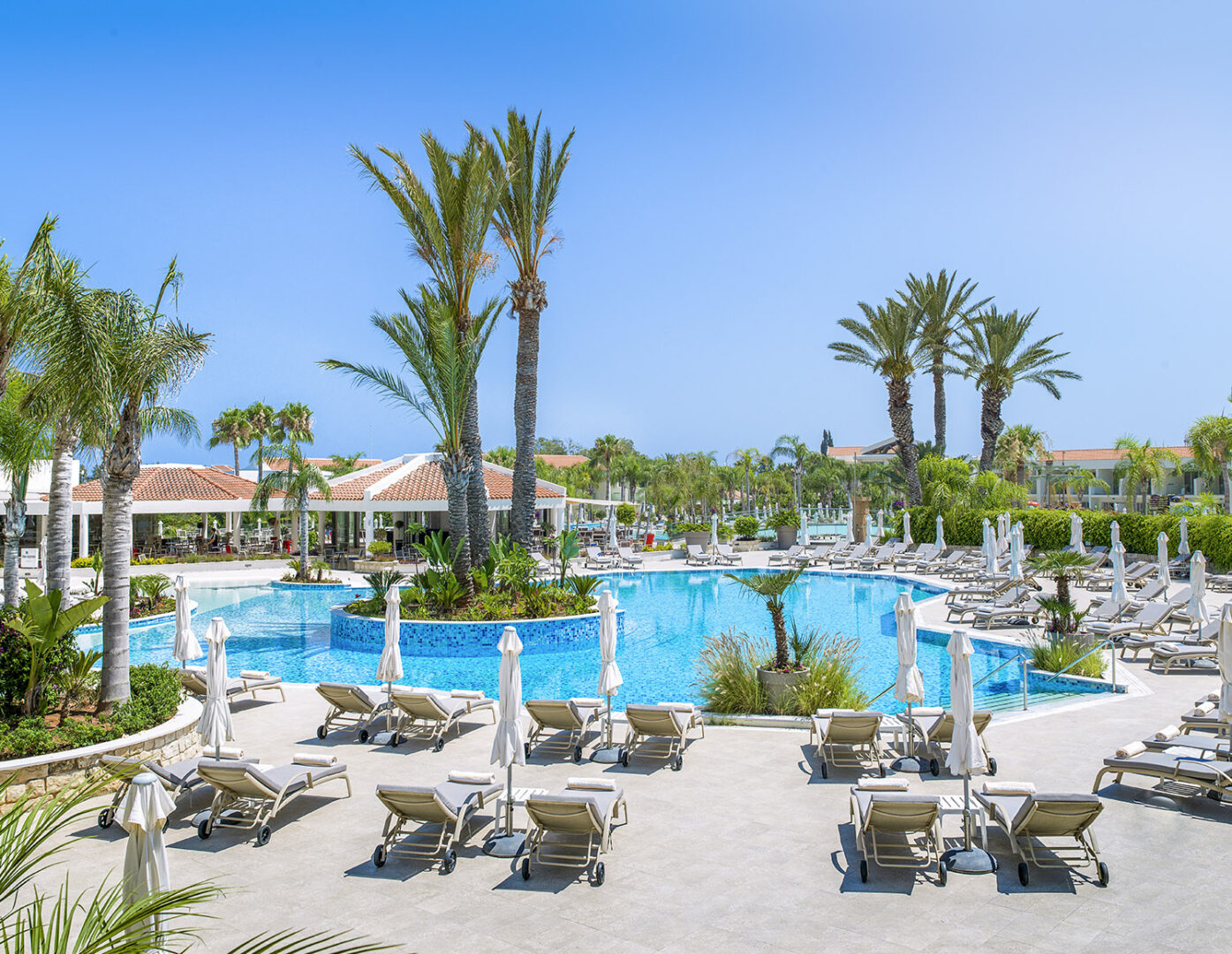 Hotel Kanika Olympic Lagoon Resort-Kompleks bazena.jpg