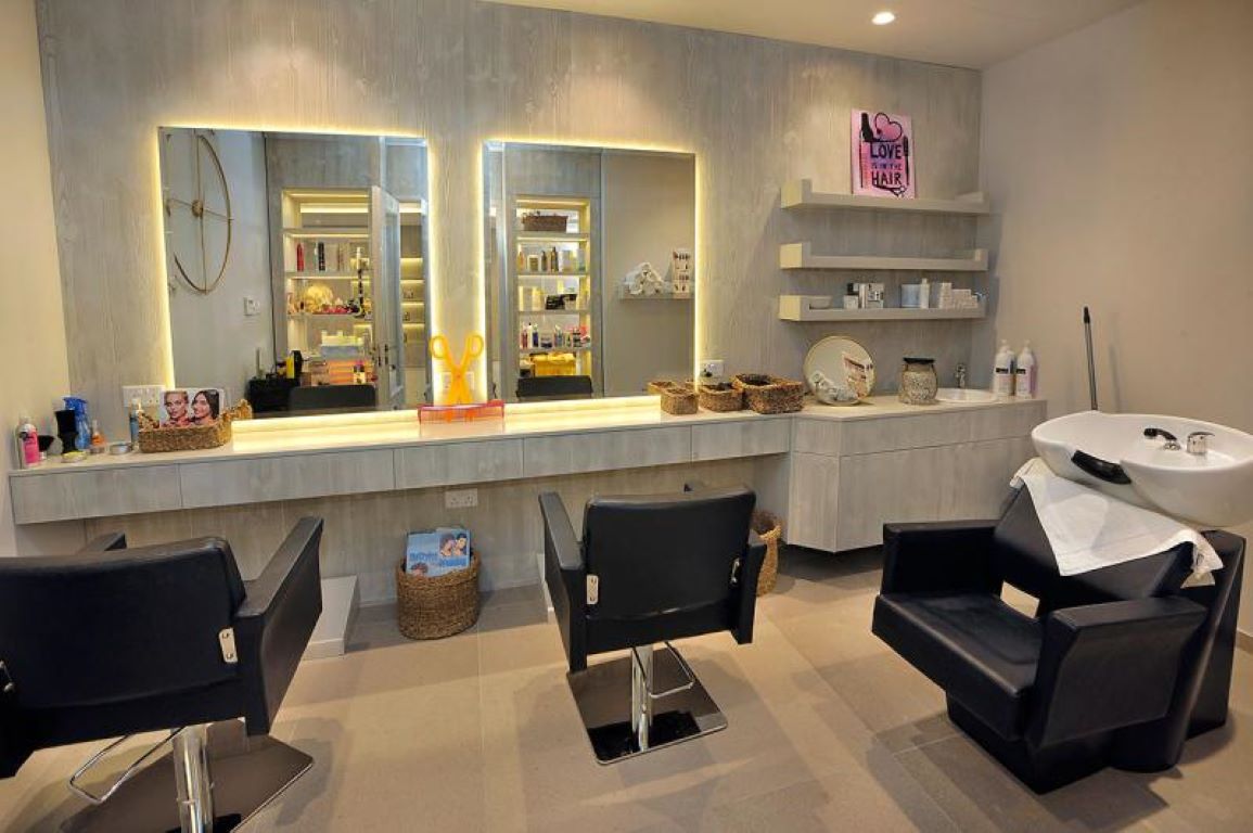 Hotel Nelia Beach-Kozmeticki salon.jpg