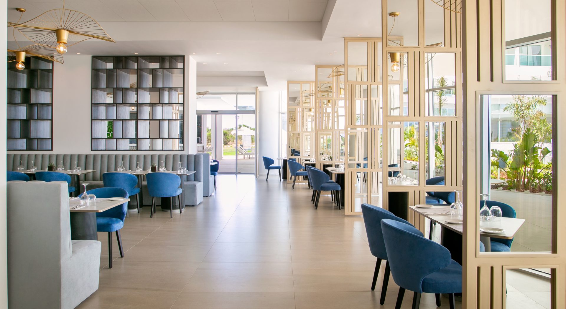 Nissiblu Beach Resort Ayia Napa-Restoran.jpg