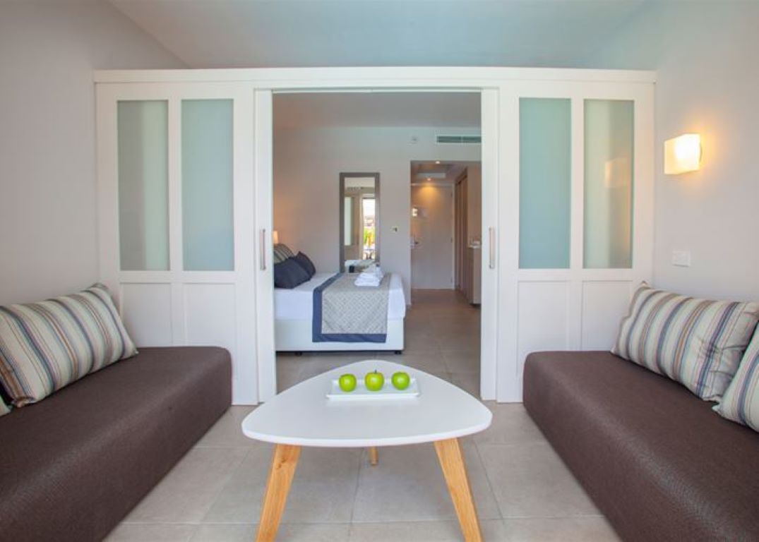Atlantica Aeneas Resort Hotel-Premium porodicna soba.jpg
