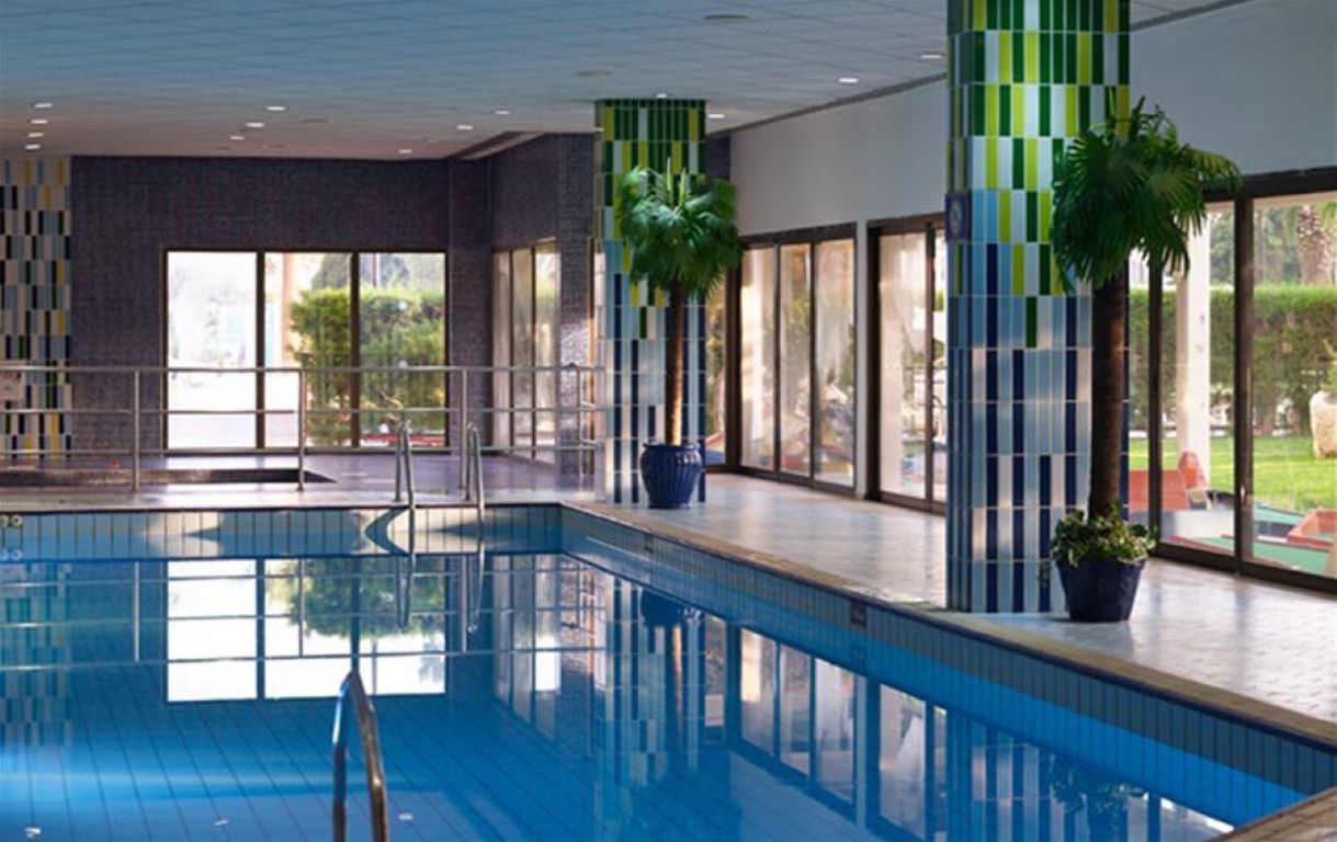 Atlantica Aeneas Resort Hotel-Unutrasnji bazen.jpg