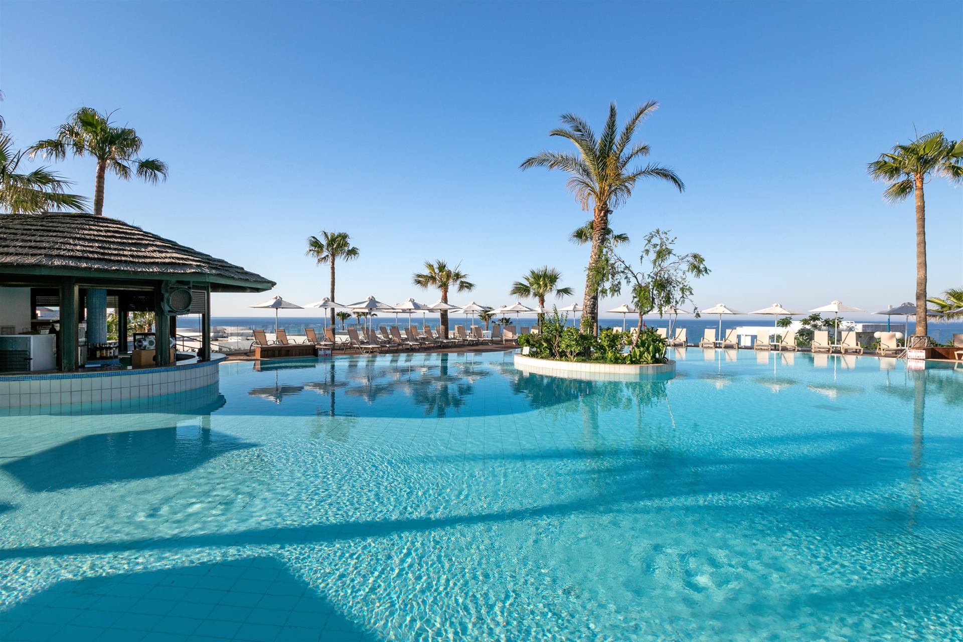 Hotel Atlantica Sungarden Beach-Bazen.jpg