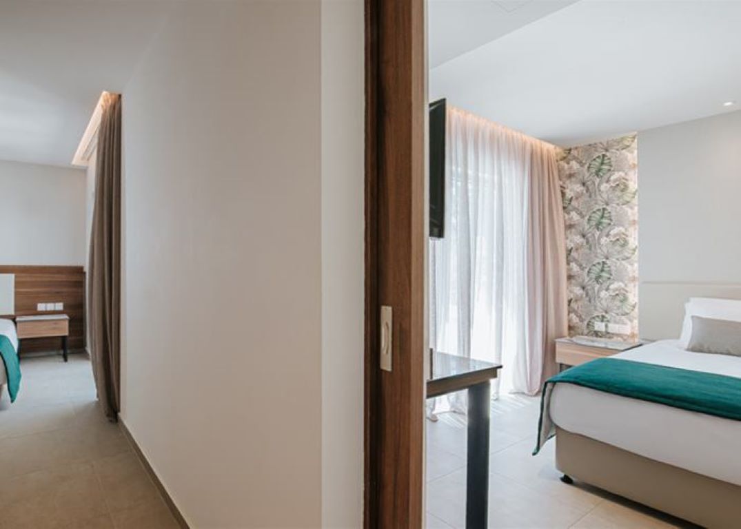Hotel Atlantica Sungarden Park-Porodicni jednosobni suite.jpg