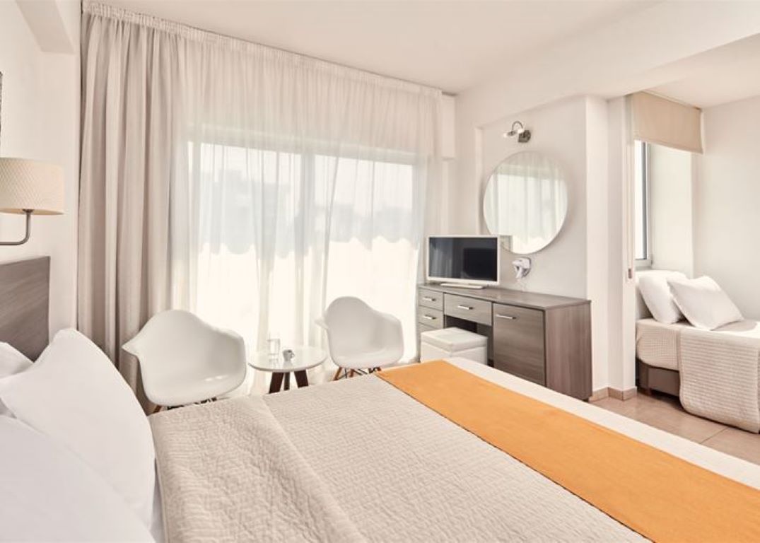 Atlantica Sancta Napa Hotel-Porodicna soba.jpg