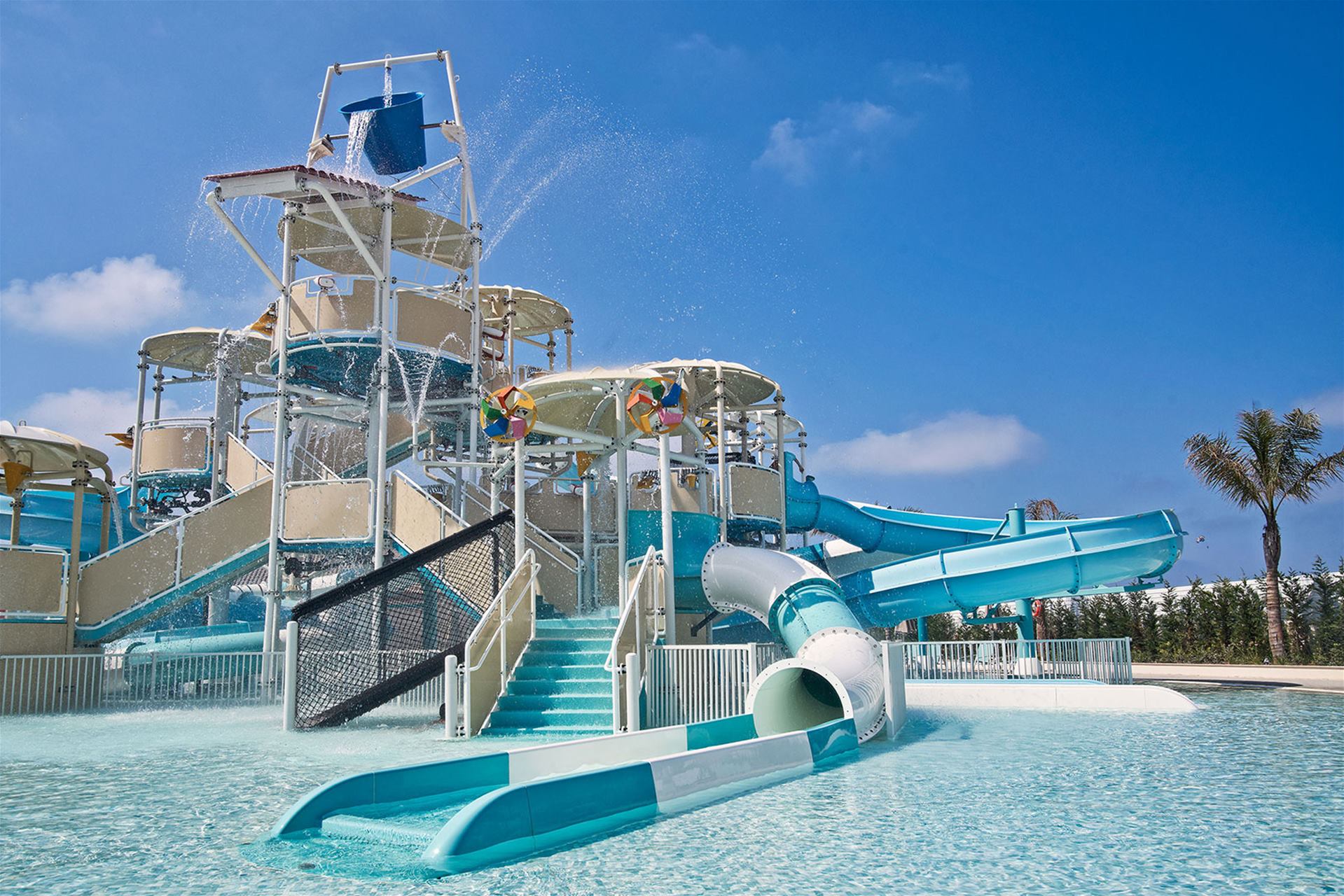 Atlantica Mare VIllage Ayia Napa Hotel-Deciji bazen.jpg
