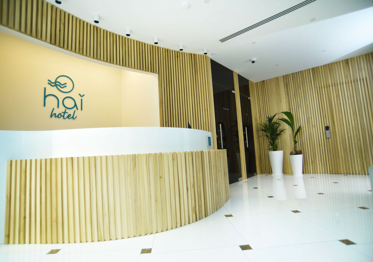 Hai Hotel Larnaca-Recepcija.jpg