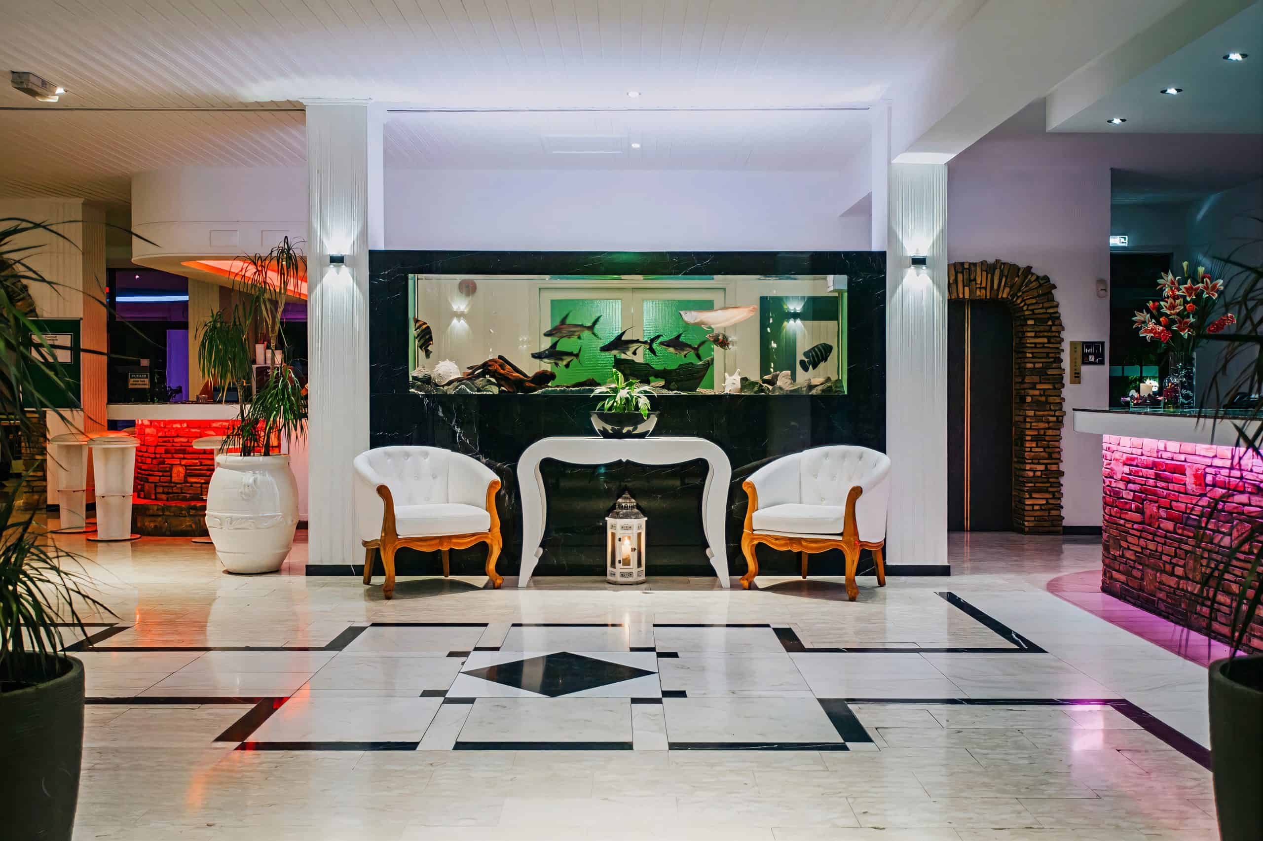 Sveltos Hotel Larnaca-Lobby.jpeg
