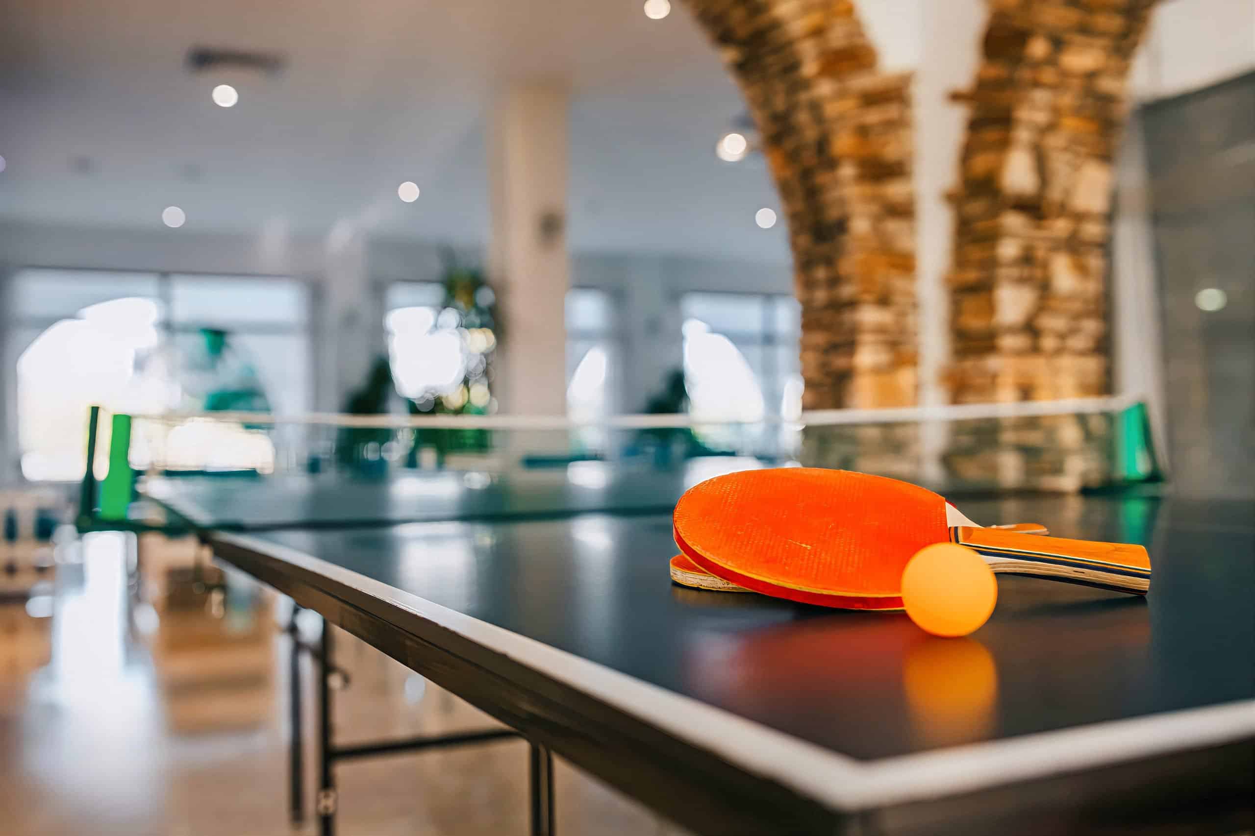 Sveltos Hotel Larnaca-Stoni tenis.jpeg