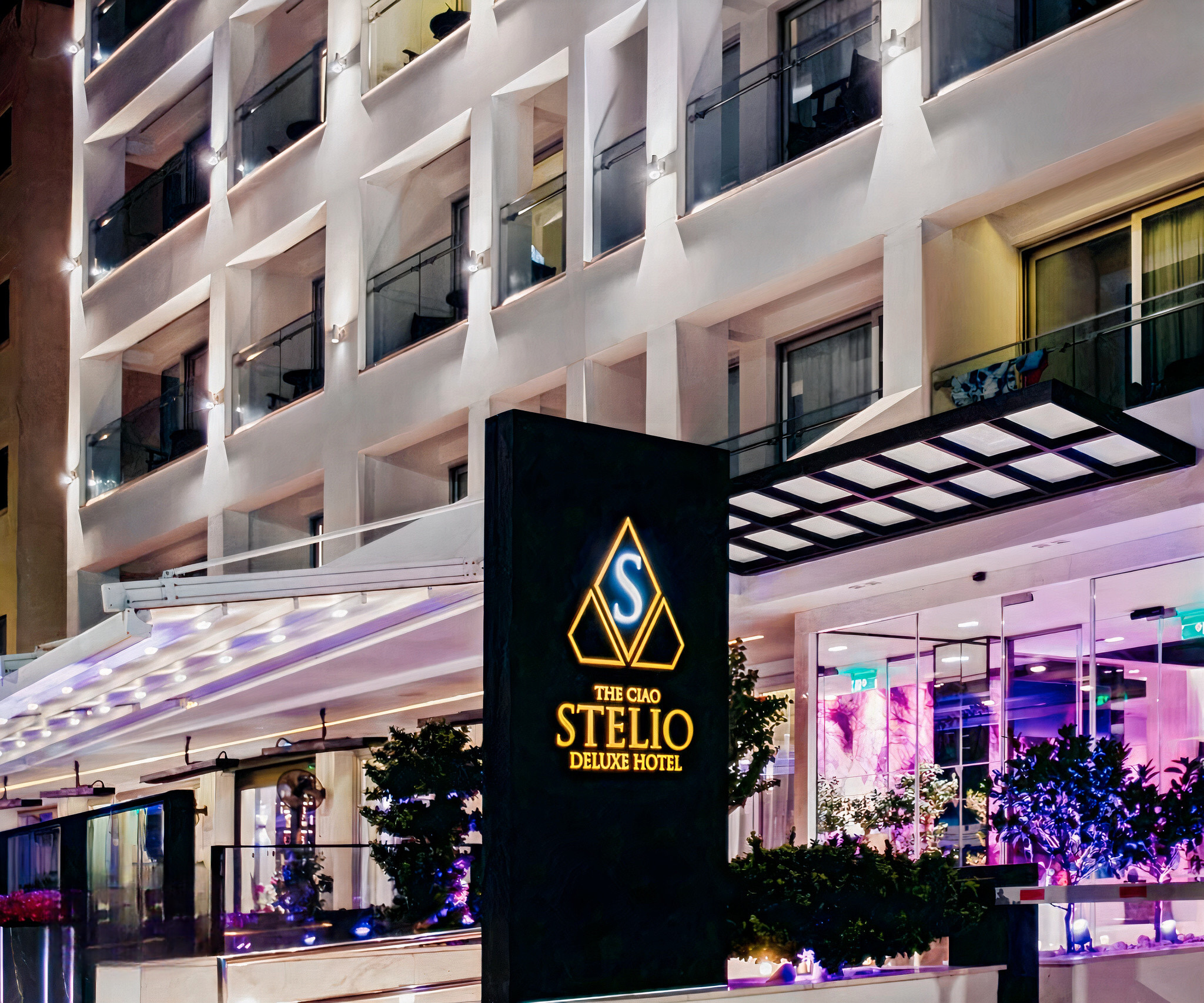 The Ciao Stelio Deluxe Hotel Larnaca-Hotel spolja.jpeg