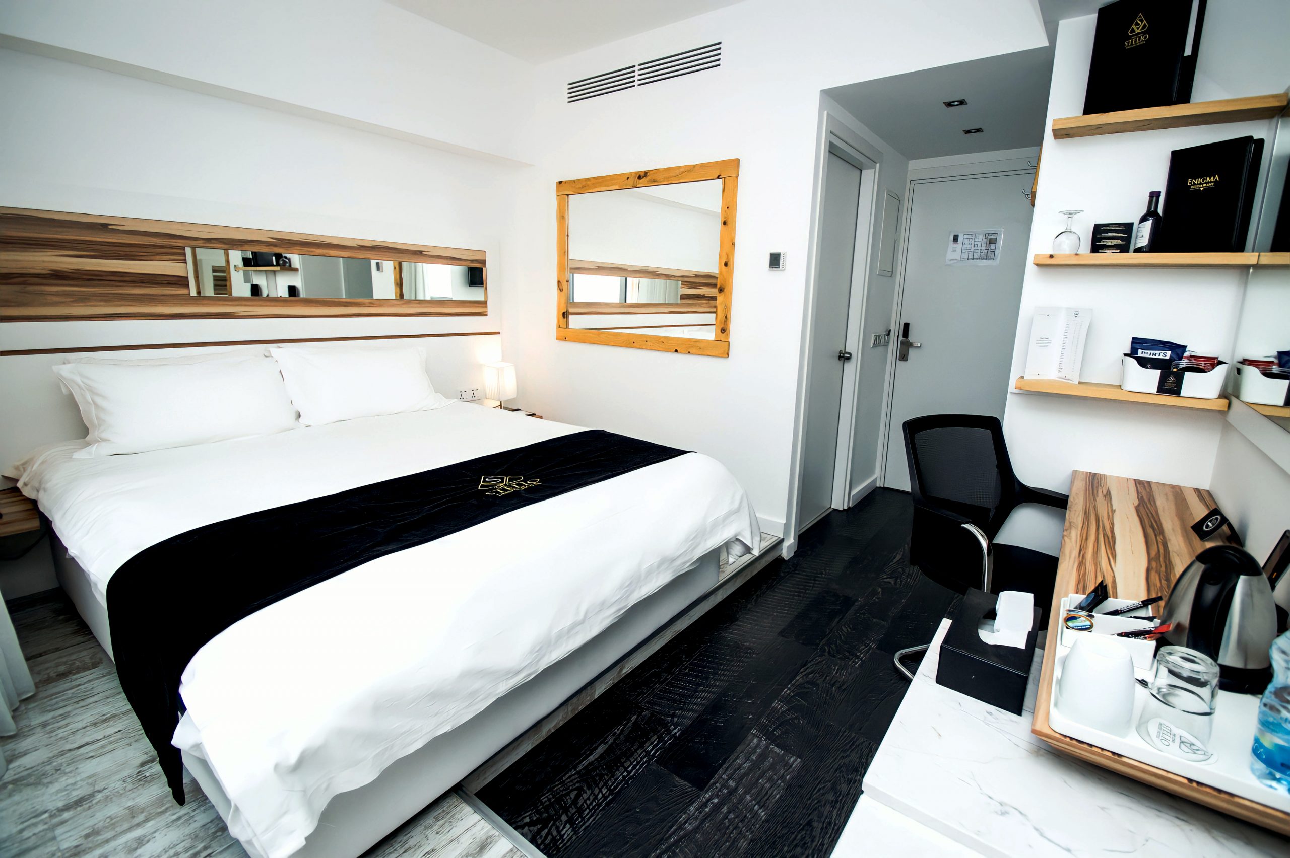 The Ciao Stelio Deluxe Hotel Larnaca-Jednokrevetna soba.jpg