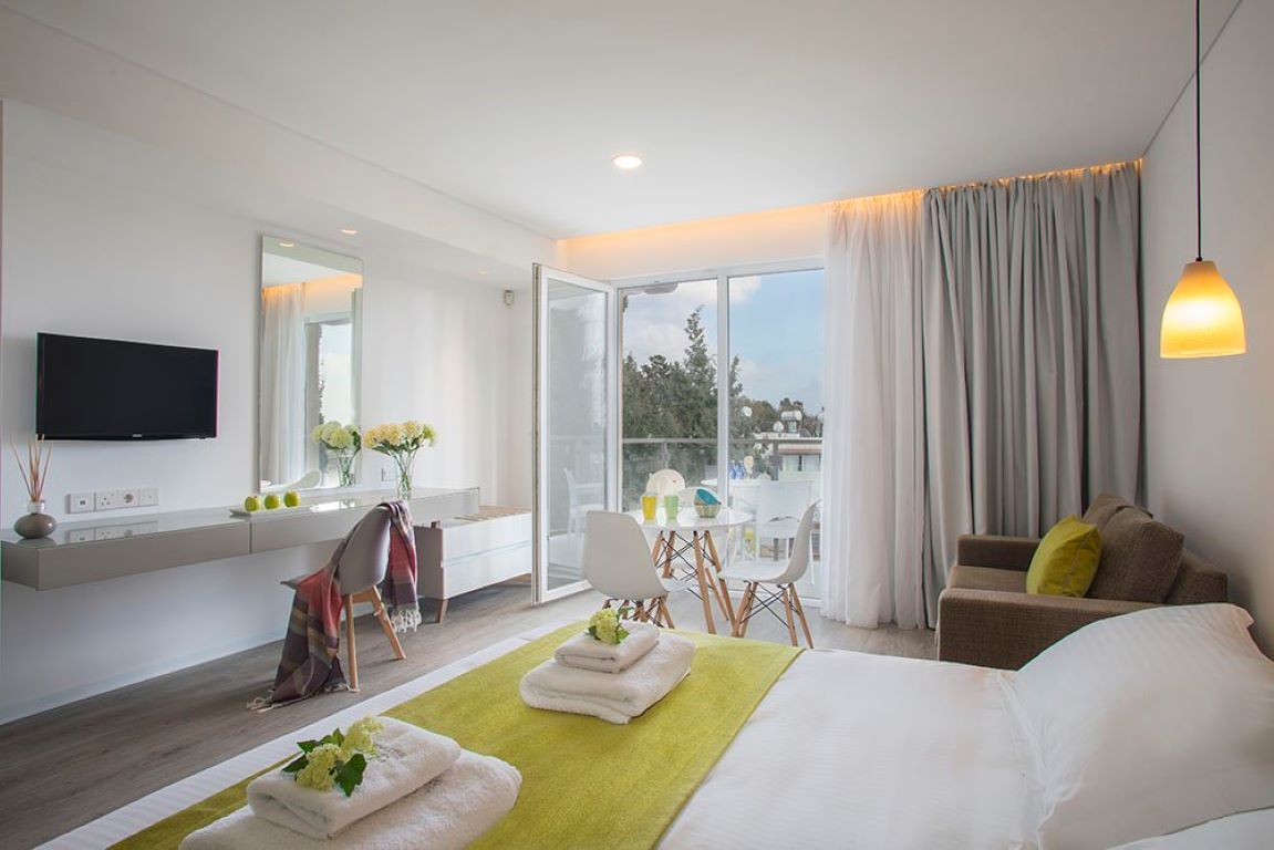 Anemi Hotel & Suites-Deluxe studio.jpg