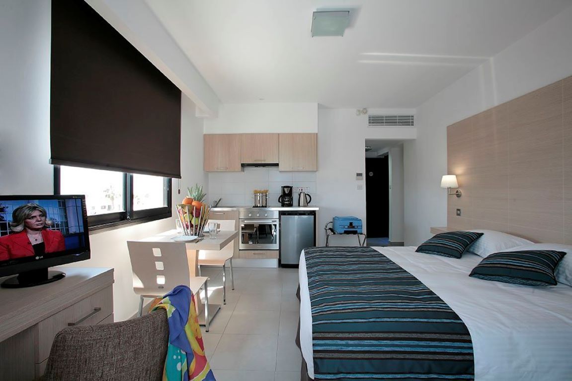 Anemi Hotel & Suites-Studio.jpg
