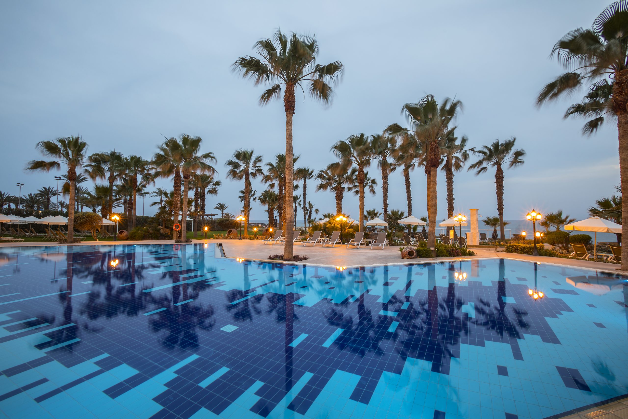 Aquamare Beach Hotel & Spa-Bazen.jpg