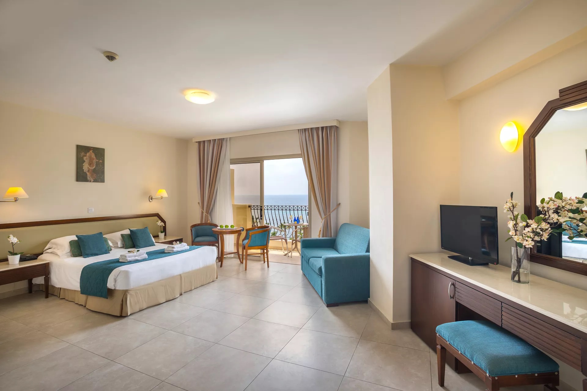 Aquamare Beach Hotel & Spa-Deluxe soba pogled more.jpg