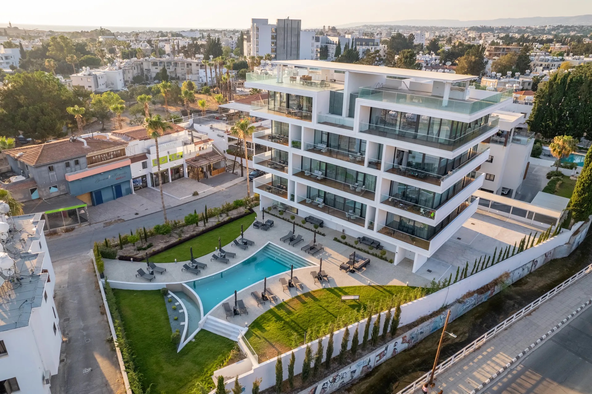 The Palmiers Hotel-Panorama hotela.jpg