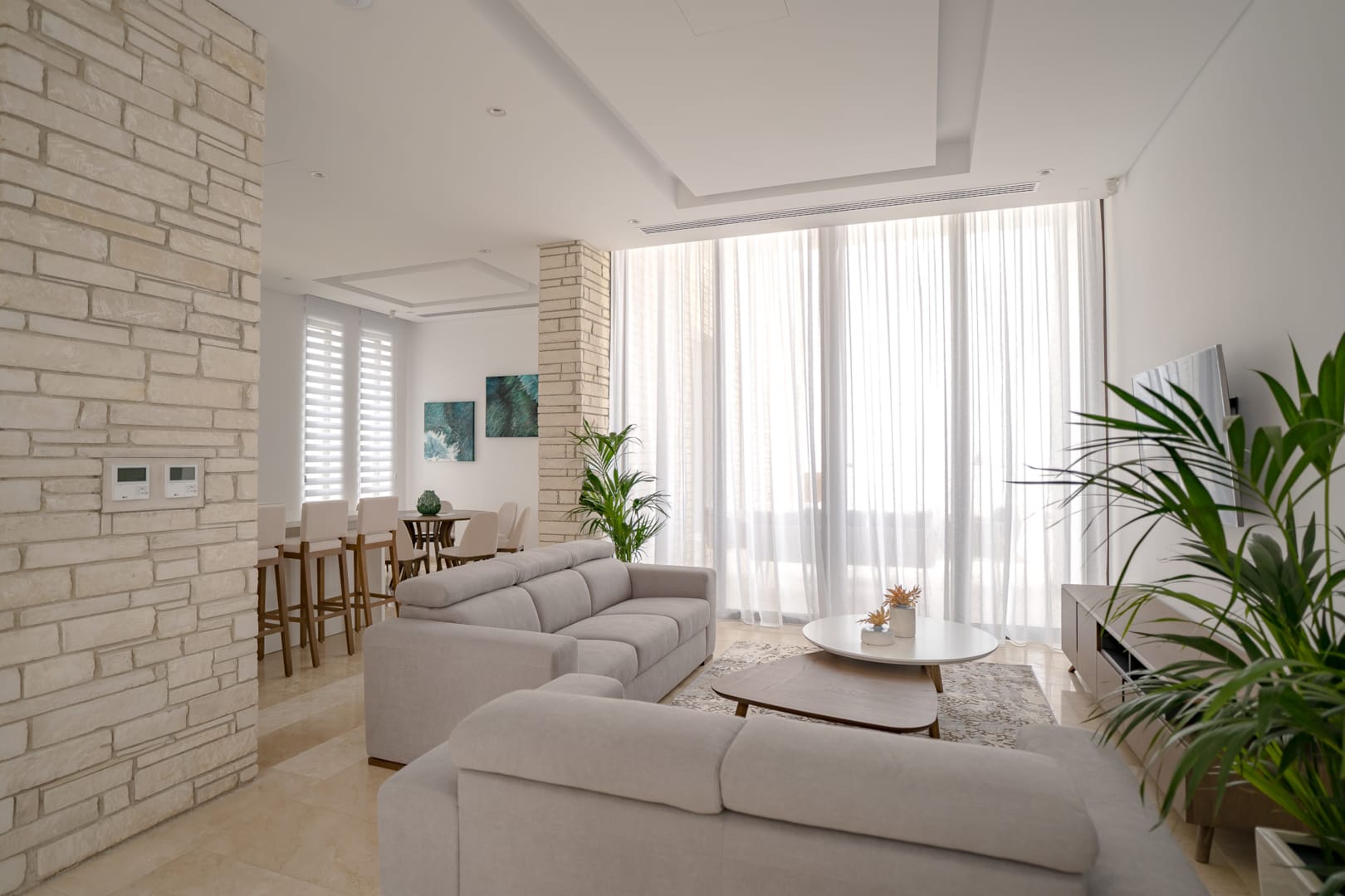 Hotel Cap St.George Villas-Vila pogled kopno.jpg
