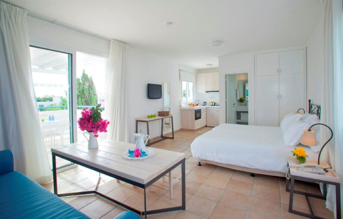 Aliathon Aegean Paphos Hotel-Superior studio.jpg