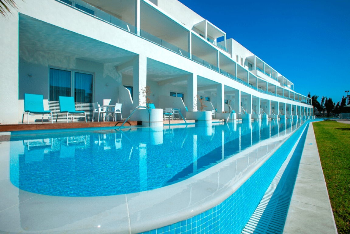 Aliathon Aegean Paphos Hotel-Swim up bazen.png