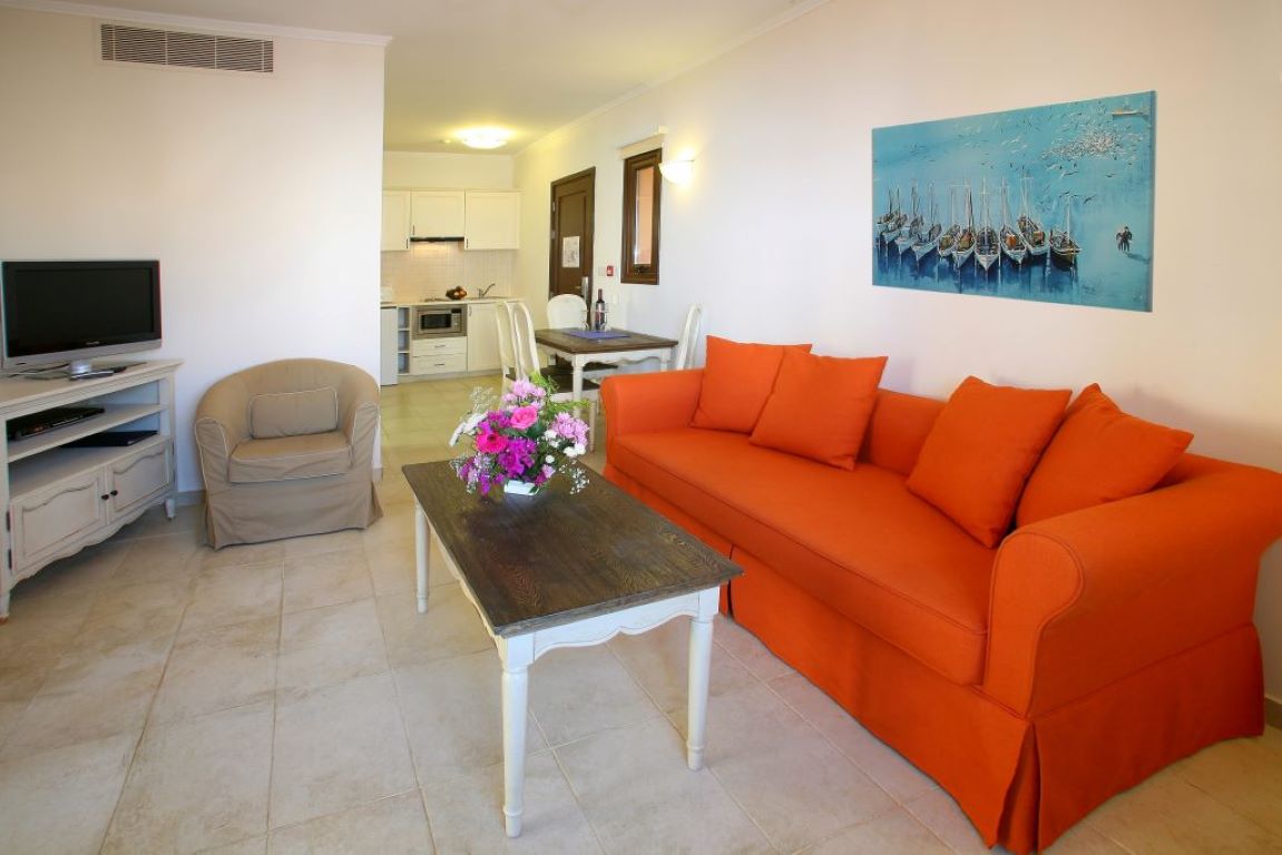 Aliathon Ionian Paphos-Dvosoban apartman.jpg