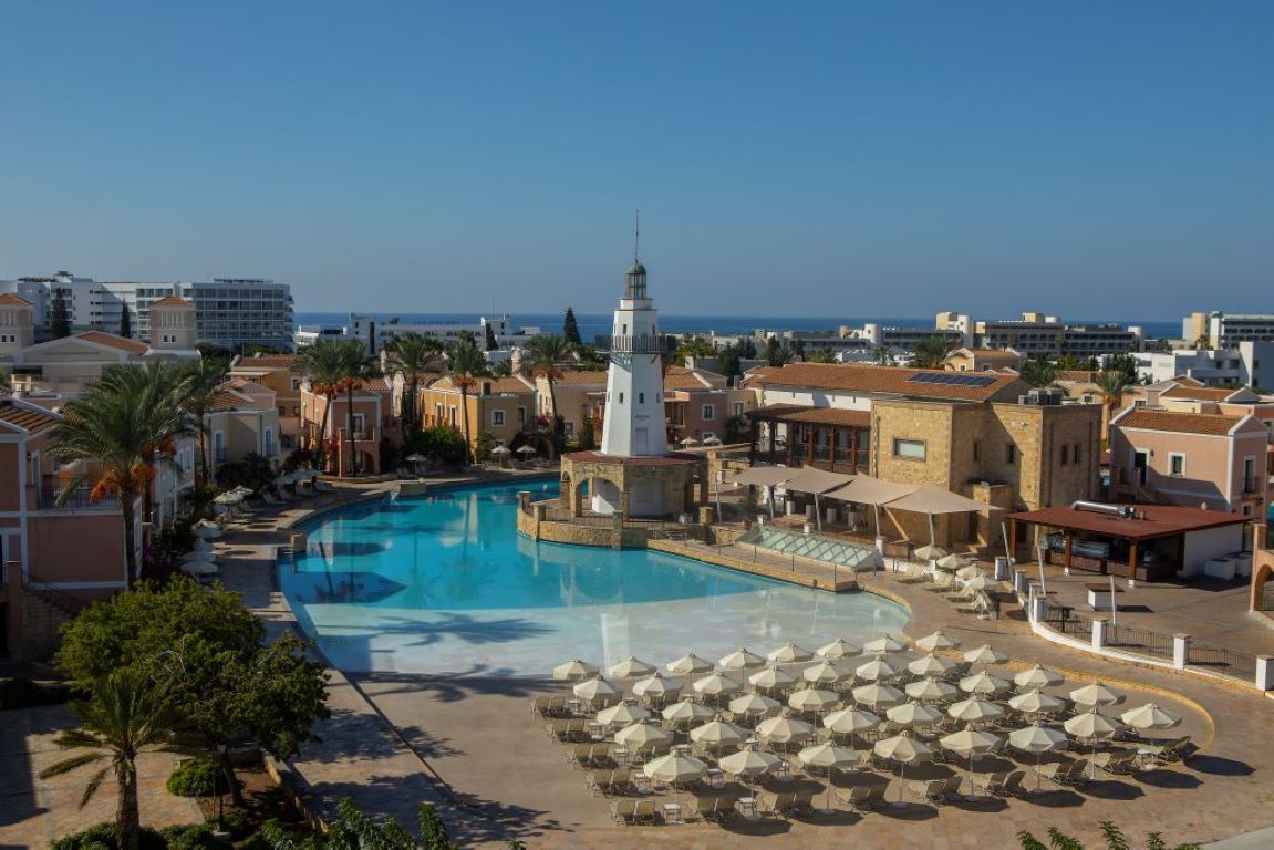 Aliathon Ionian Paphos Hotel-Kompleks hotela.jpg