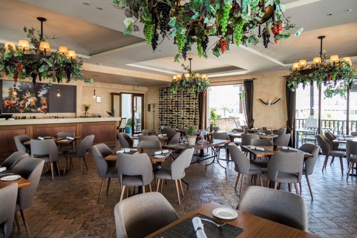 Aliathon Ionian Paphos-Italijanski restoran.jpg