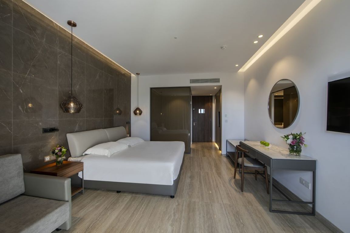 Hotel Aliathon Ionian Paphos-Superior soba.jpg