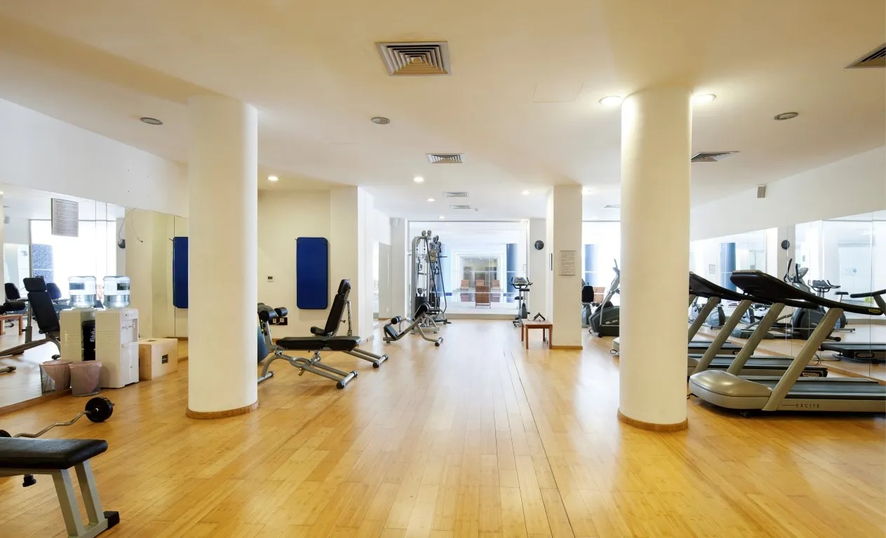 Blue Lagoon Kosher Hotel-Fitnes.jpg