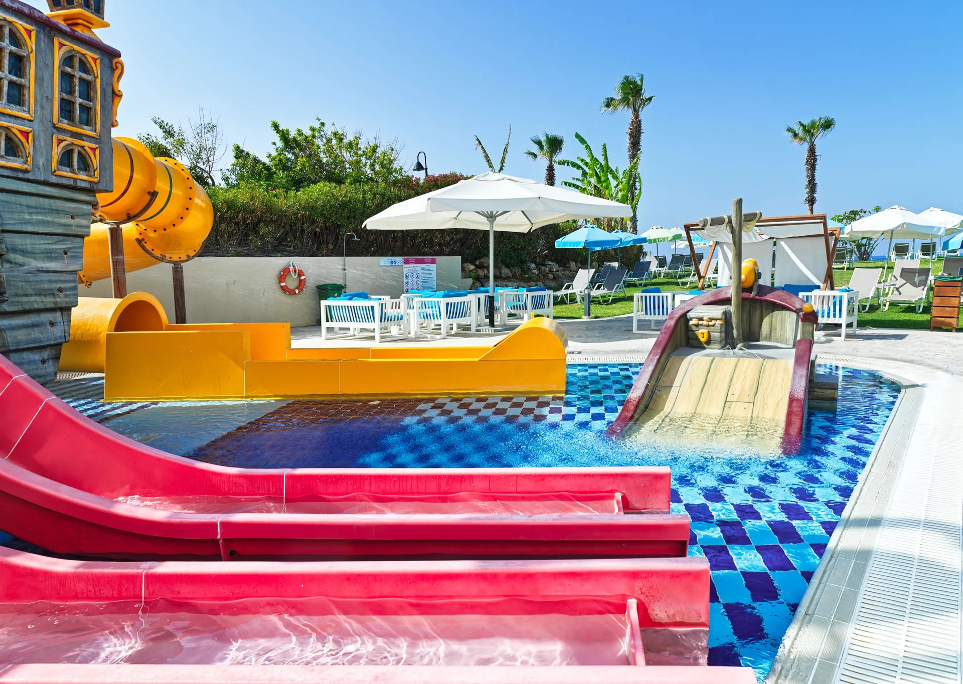 Hotel Leonardo Cypria Bay-Deciji bazen.jpg