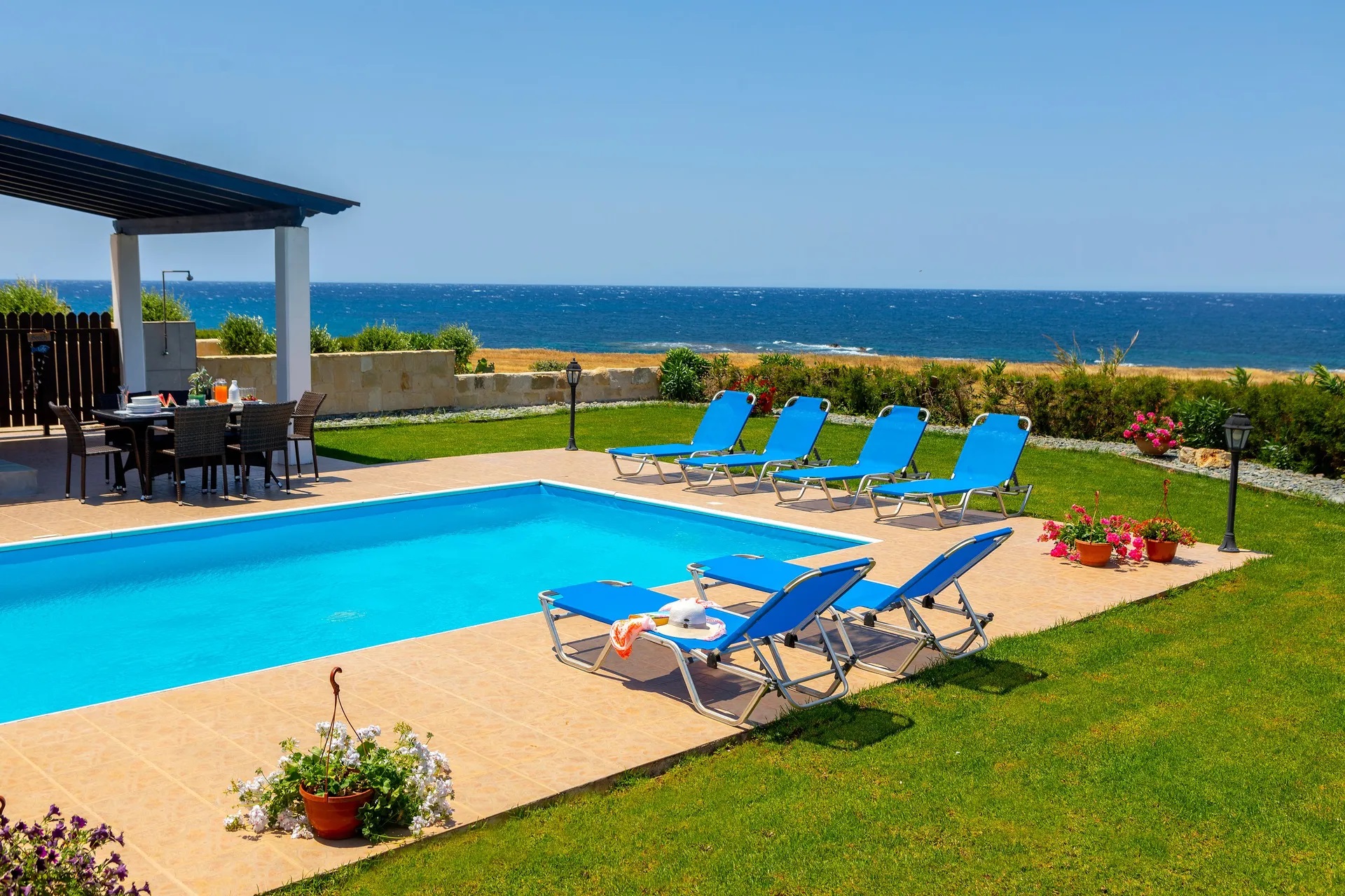 Diana Seaside Villas-Trosobna vila terasa.jpg