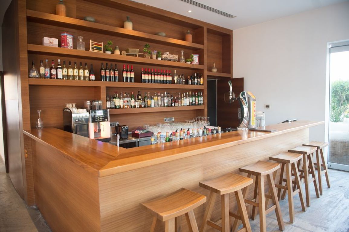 Gold Lagoon Kosher Hotel-Bar.jpg