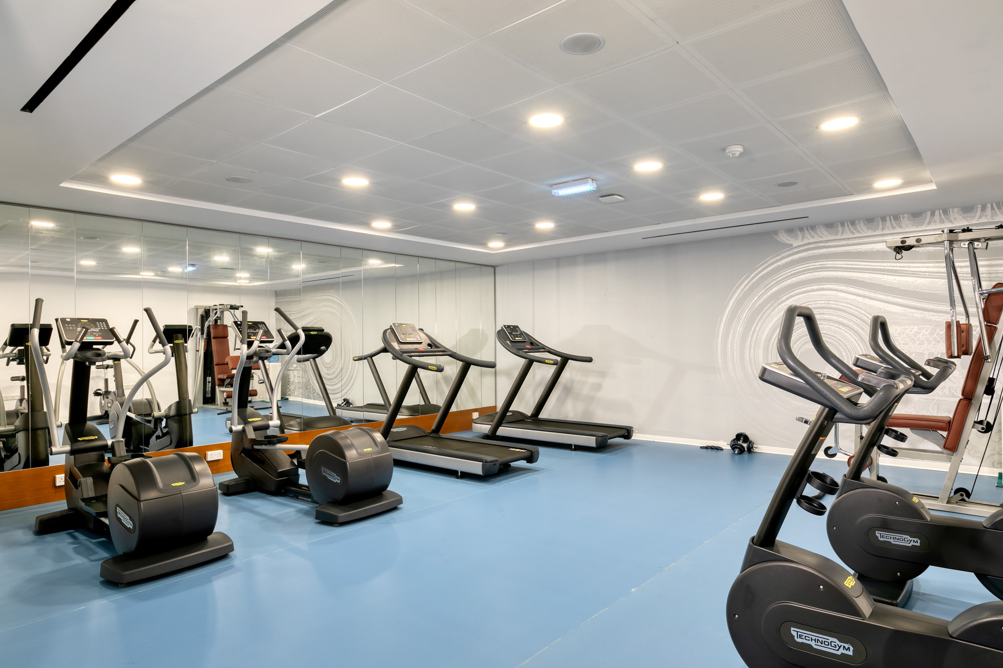 The Ivi Mare Hotel-Fitnes.jpg