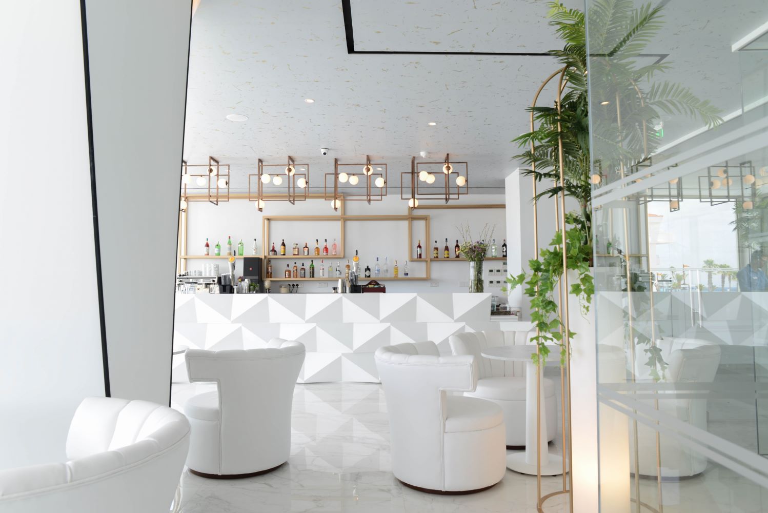 The Ivi Mare Hotel-Lobby bar.jpg