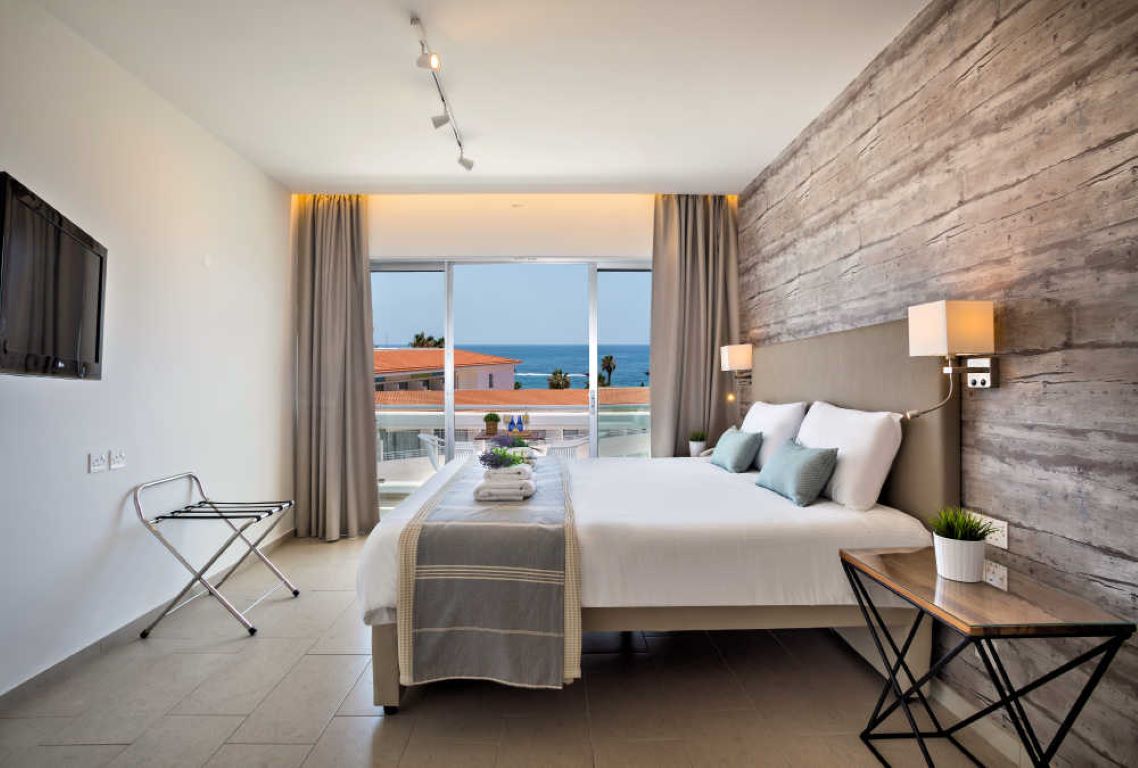 Leonardo Plaza Cypria Maris Beach Hotel & Spa-Deluxe suite.jpg