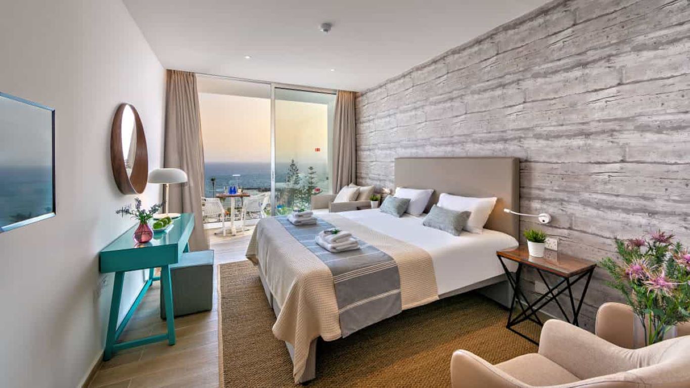 Leonardo Plaza Cypria Maris Beach Hotel & Spa-Premium studio.jpg