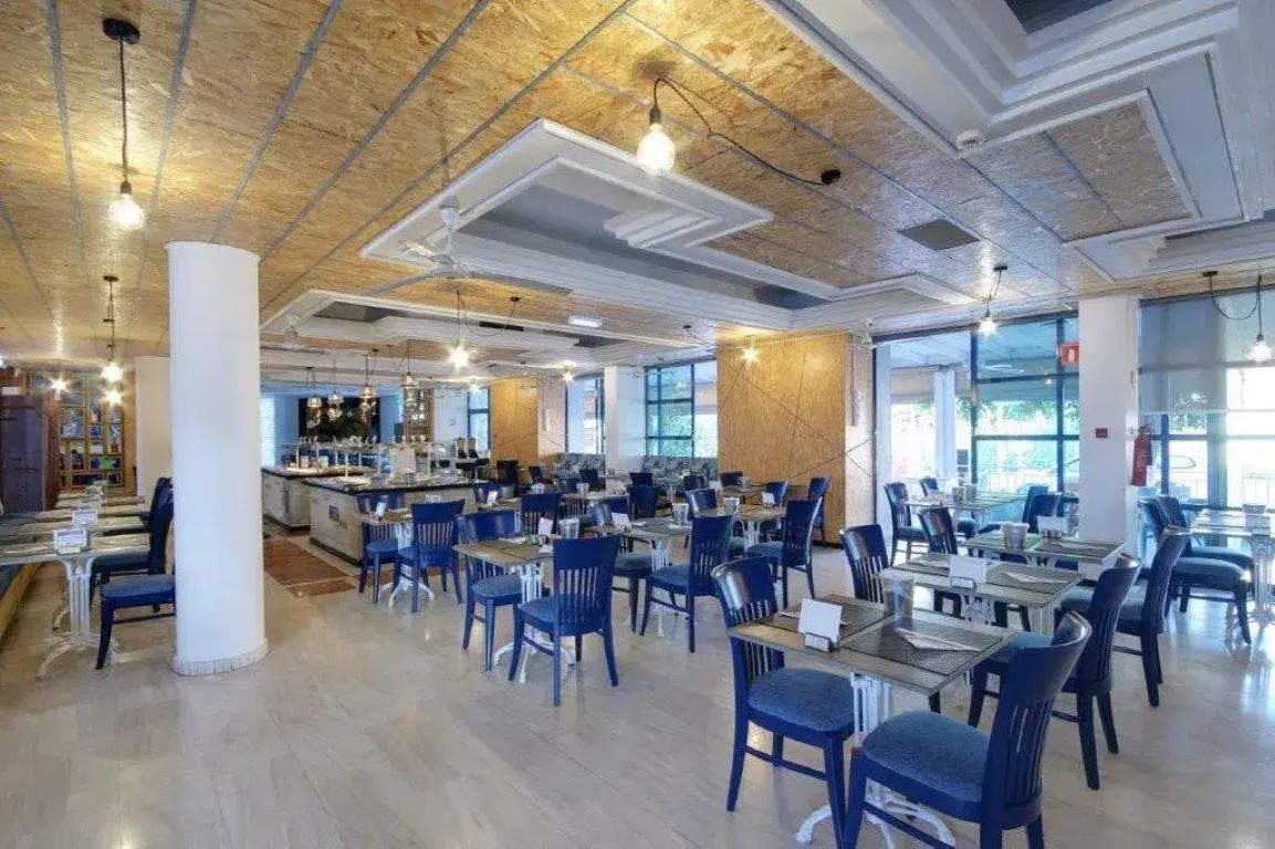 Nereus Hotel-Restoran.jpg