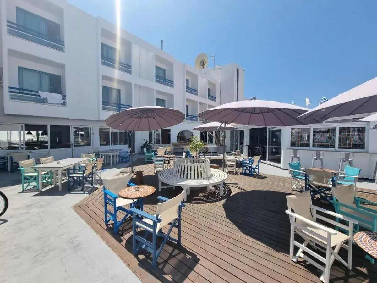 Nereus Hotel-Terasa.jpg