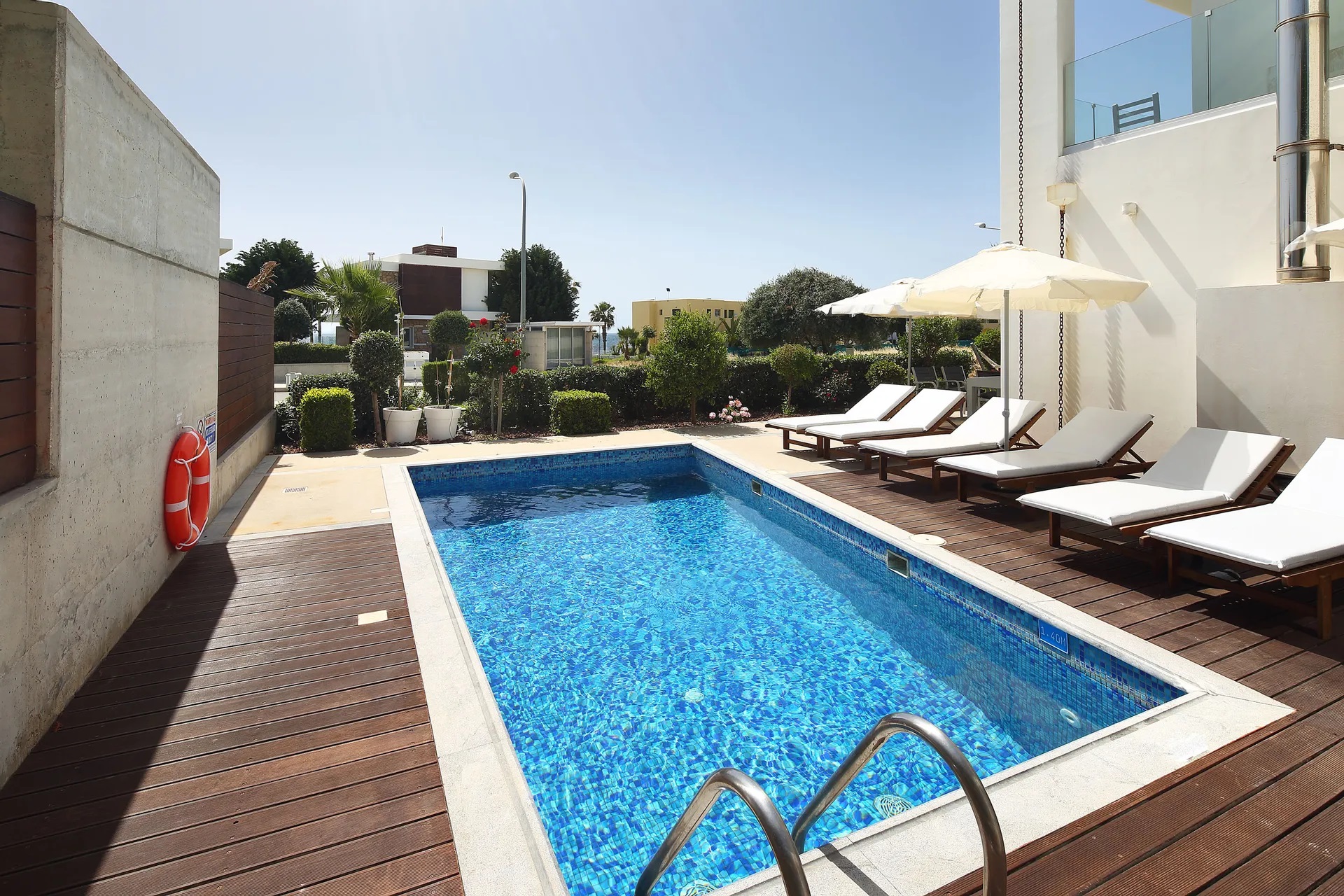 Paradise Cove Luxurious Beach Villas-Azure vila.jpg