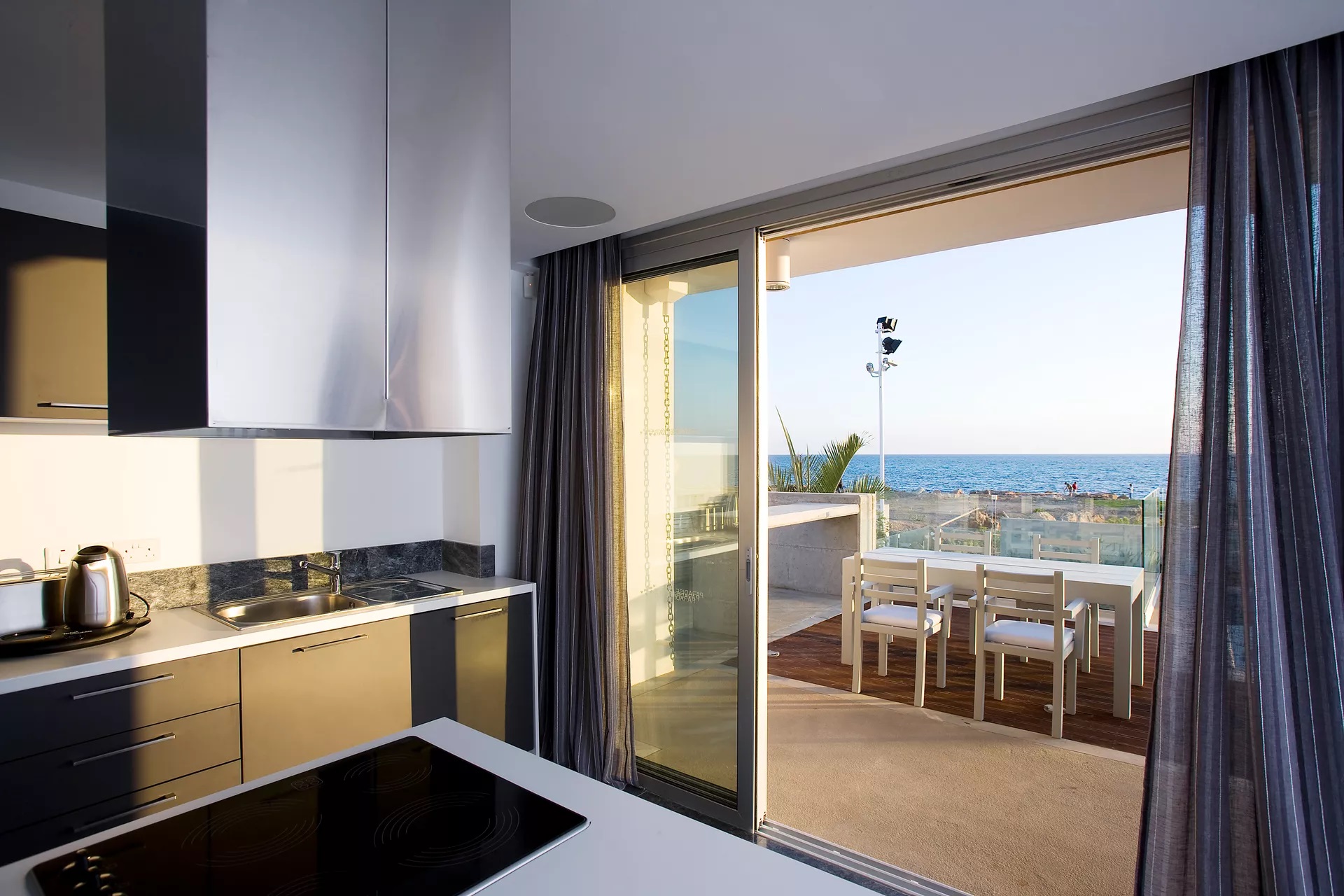 Paradise Cove Luxurious Beach Villas Hotel-Cyan vila.jpg