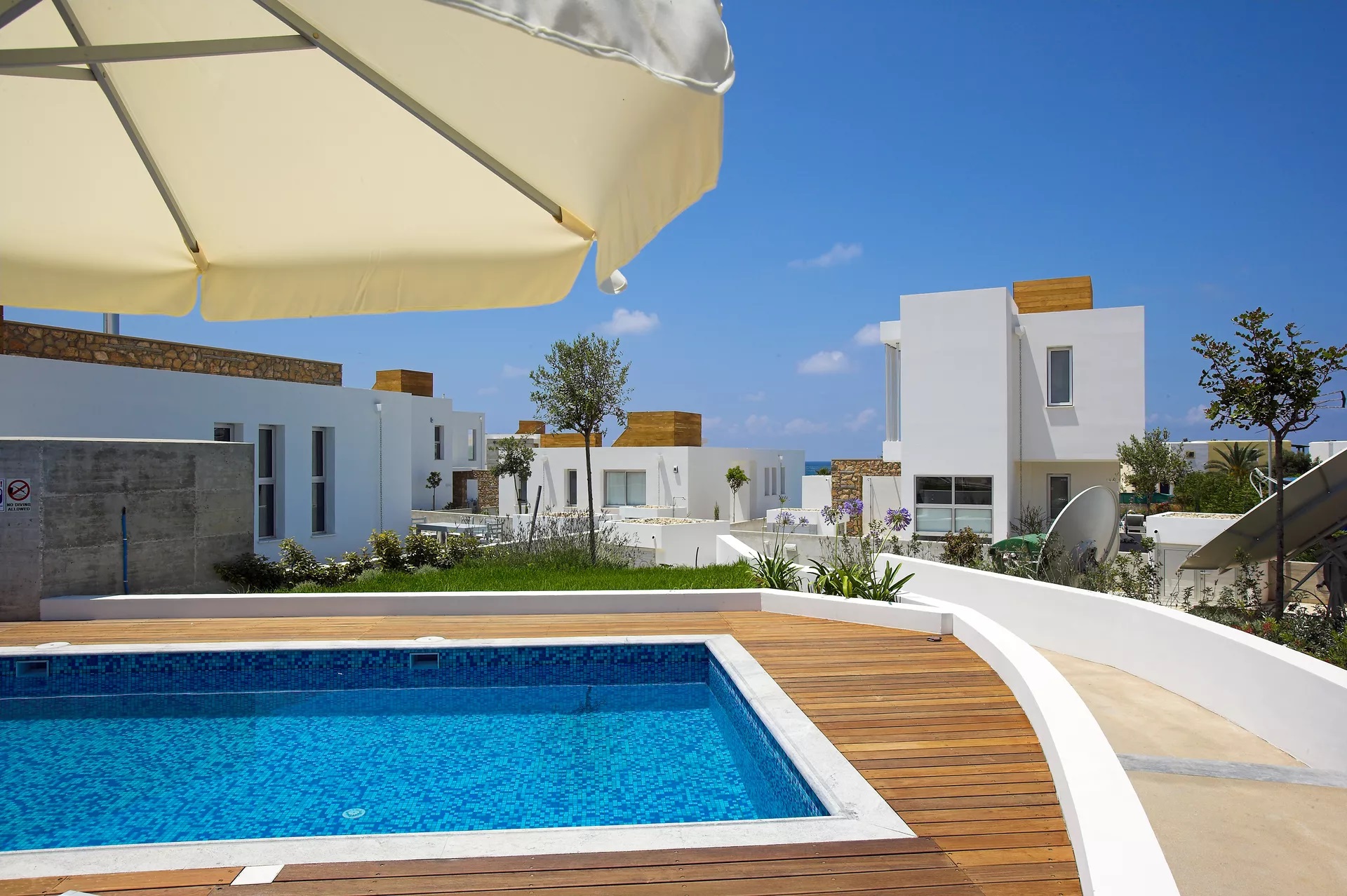 Paradise Cove Luxurious Beach Villas-Indigo vila.jpg