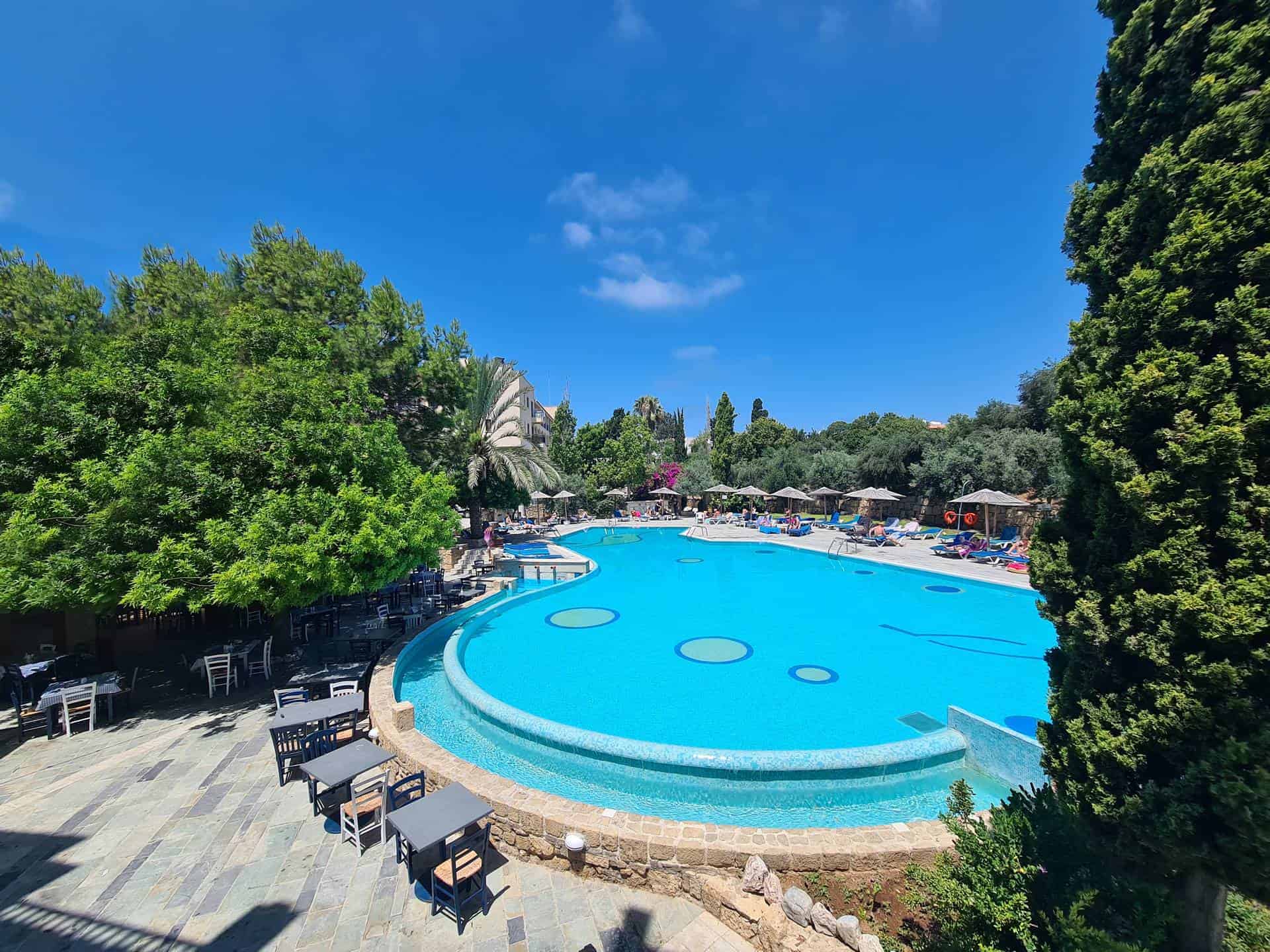 Basilica Holiday Resort Hotel-Bazen.jpg