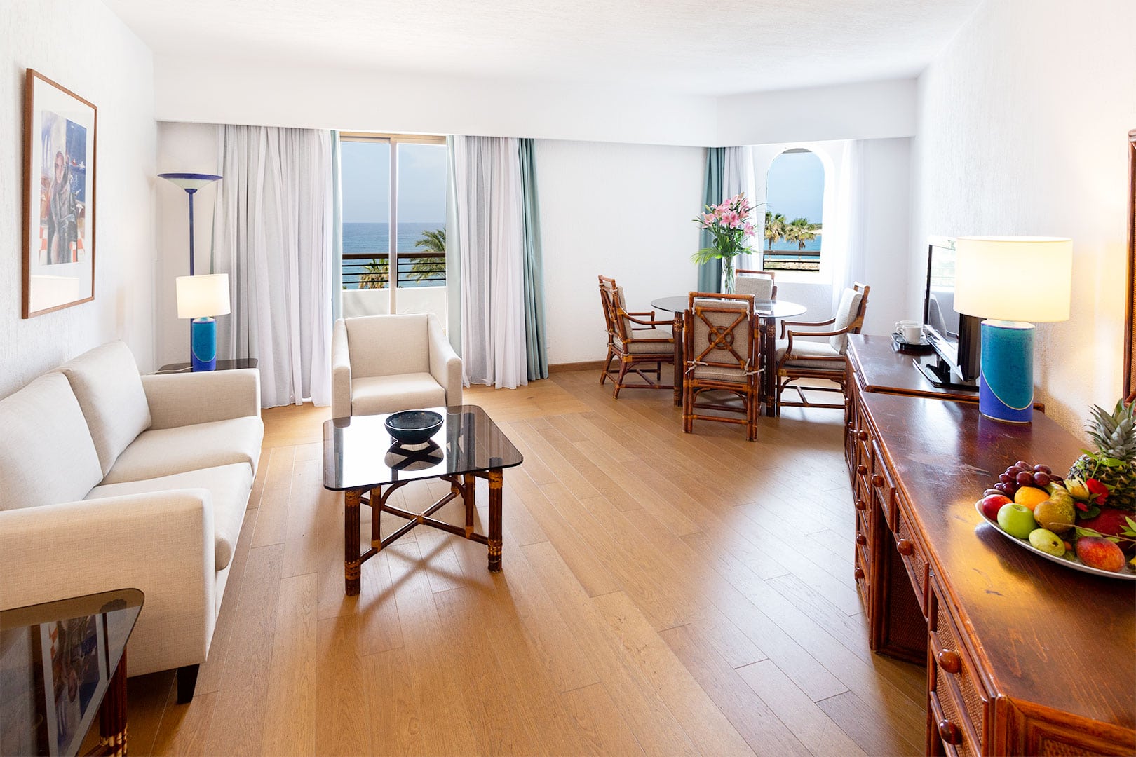 Coral Beach Hotel & Resort-Executive suite.jpg