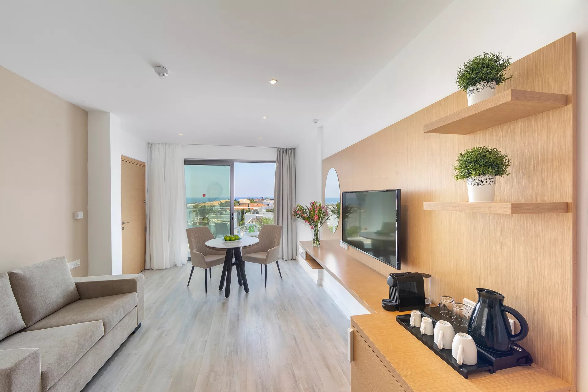 Leonardo Crystal Cove Hotel & Spa-Executive suite.jpg