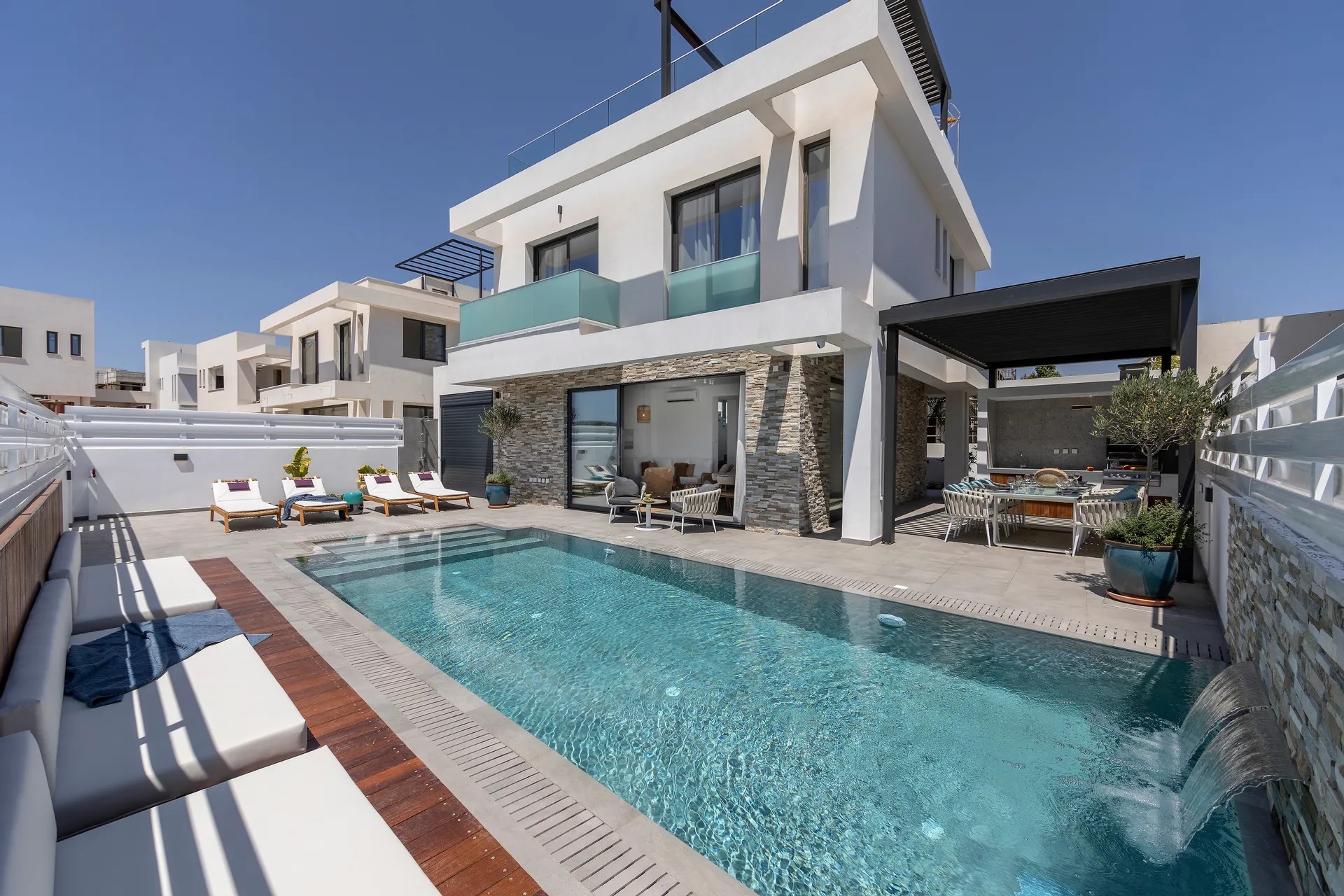 Chris Le Mare Gold Luxury Villa-Kompleks.jpg