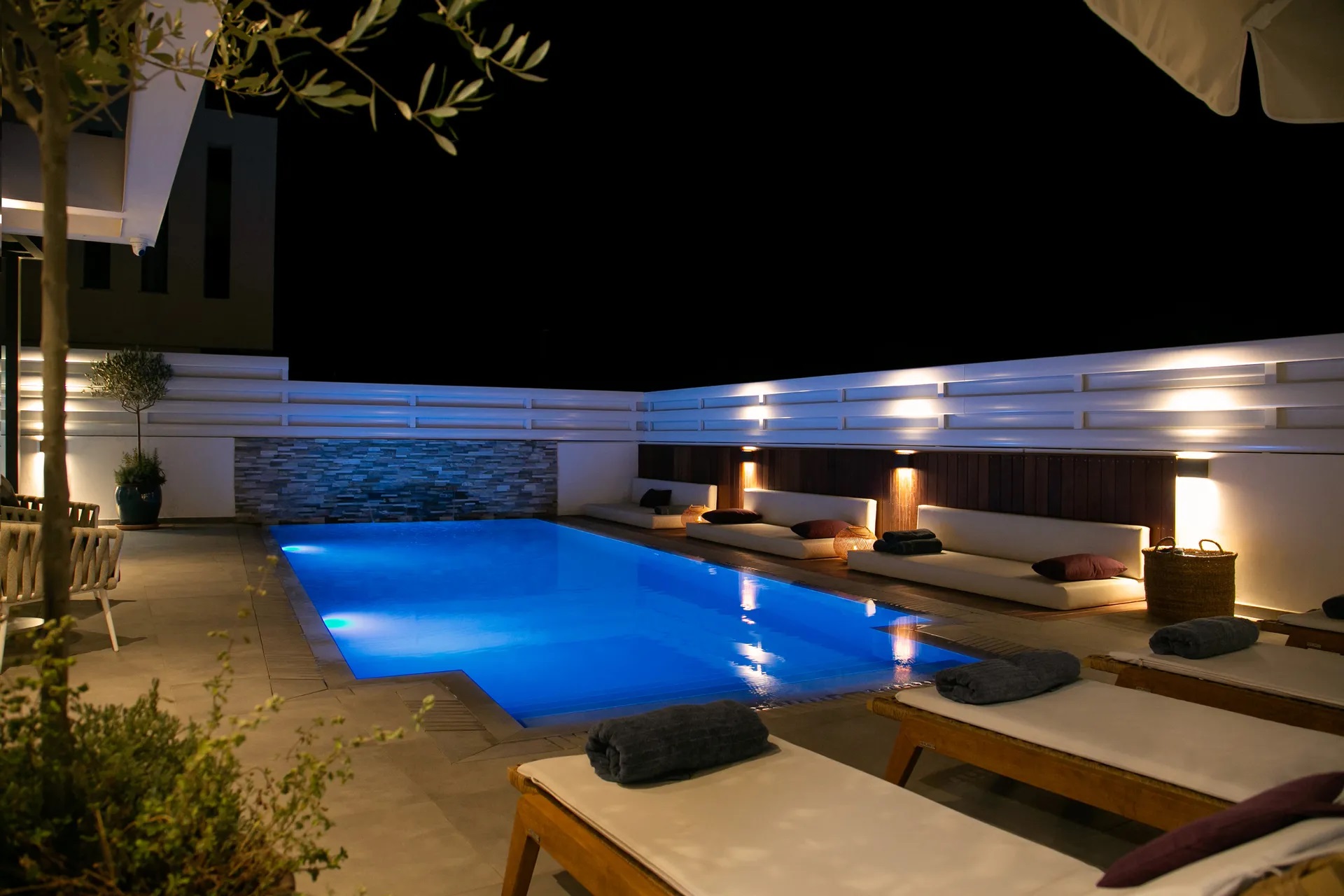 Chris Le Mare Gold Luxury Villa-Nocni izgled.jpg