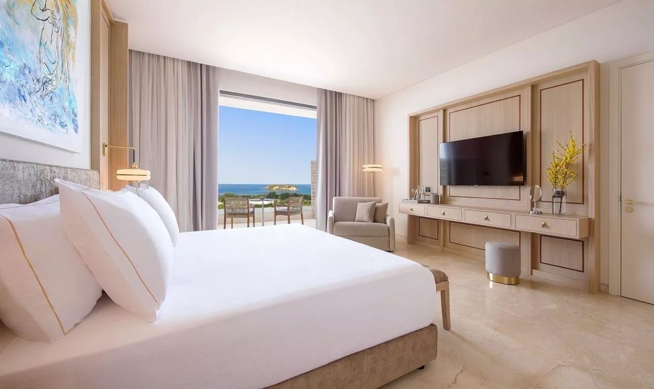 Cap St Georges Hotel & Resort-Panorama soba.jpg