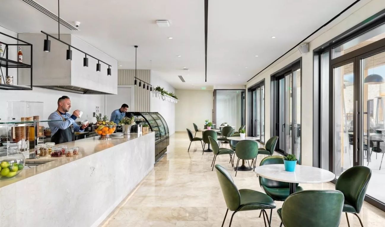 Cap St Georges Hotel & Resort-Poslasticarnica.jpg