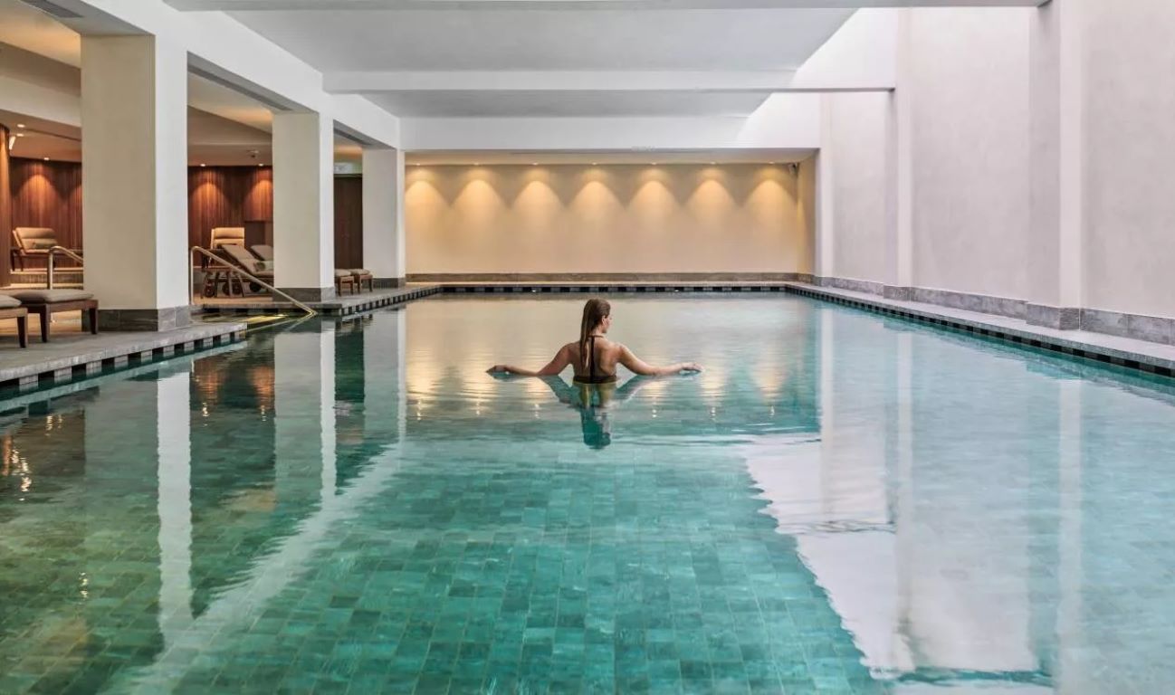 Cap St Georges Hotel & Resort-Unutrasnji bazen.jpg