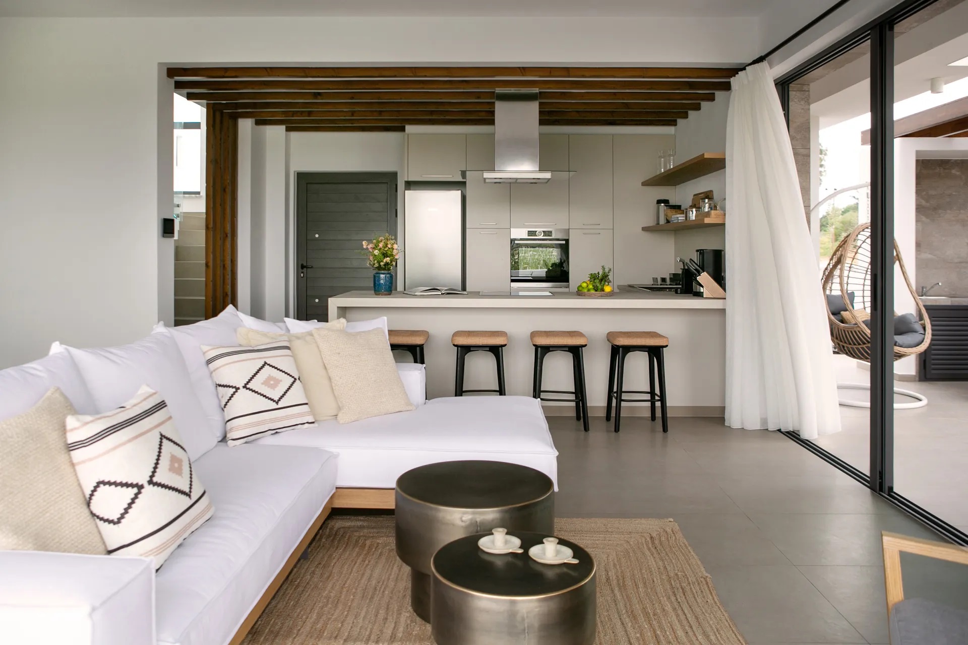 Lora Pearl Luxury Villa-Kuhinja.jpg