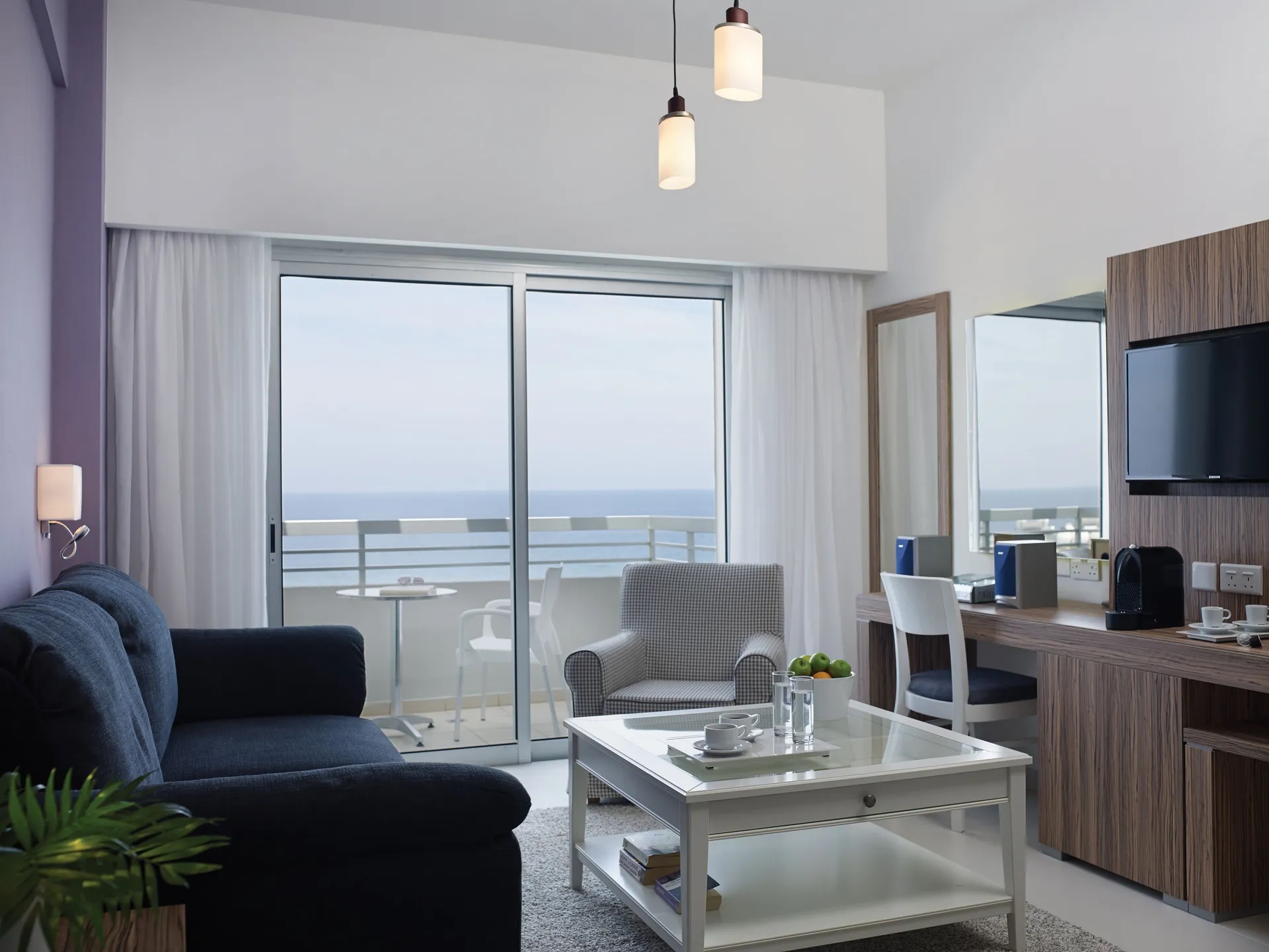 Atlantica Sea Breeze-Junior suite pogled more.jpg