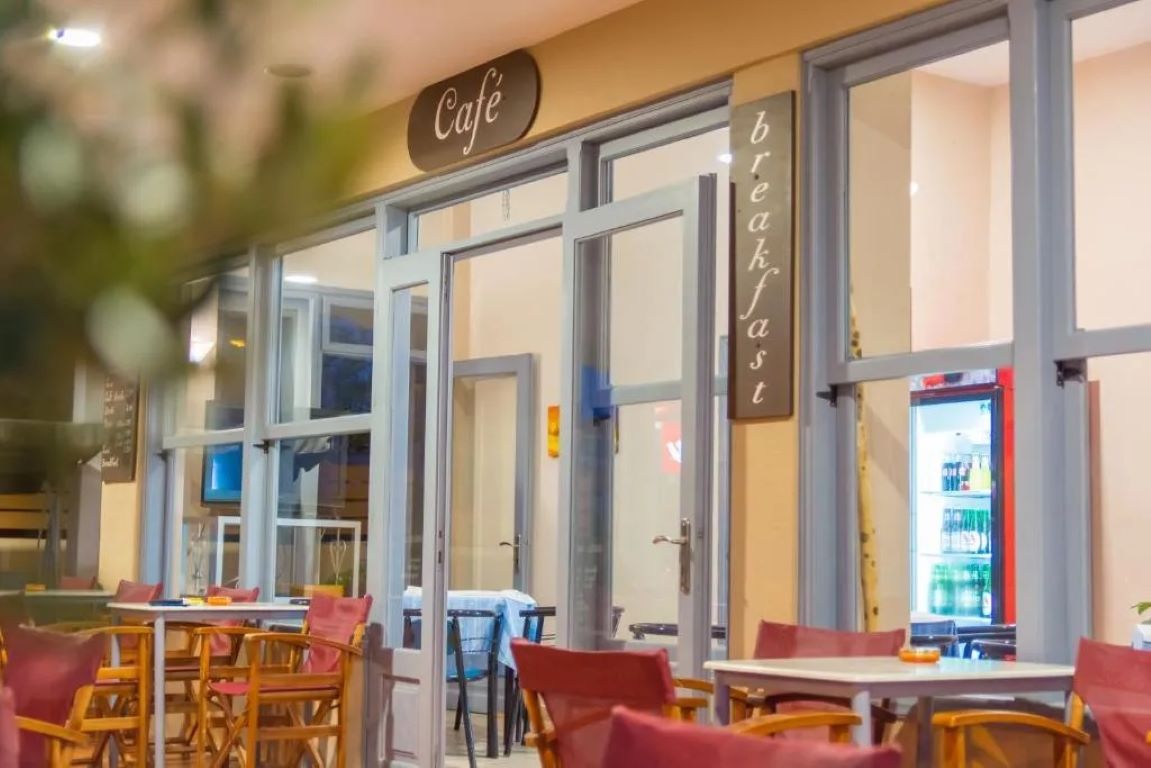 Grecolnn Classic Grekas-Kafe.jpg